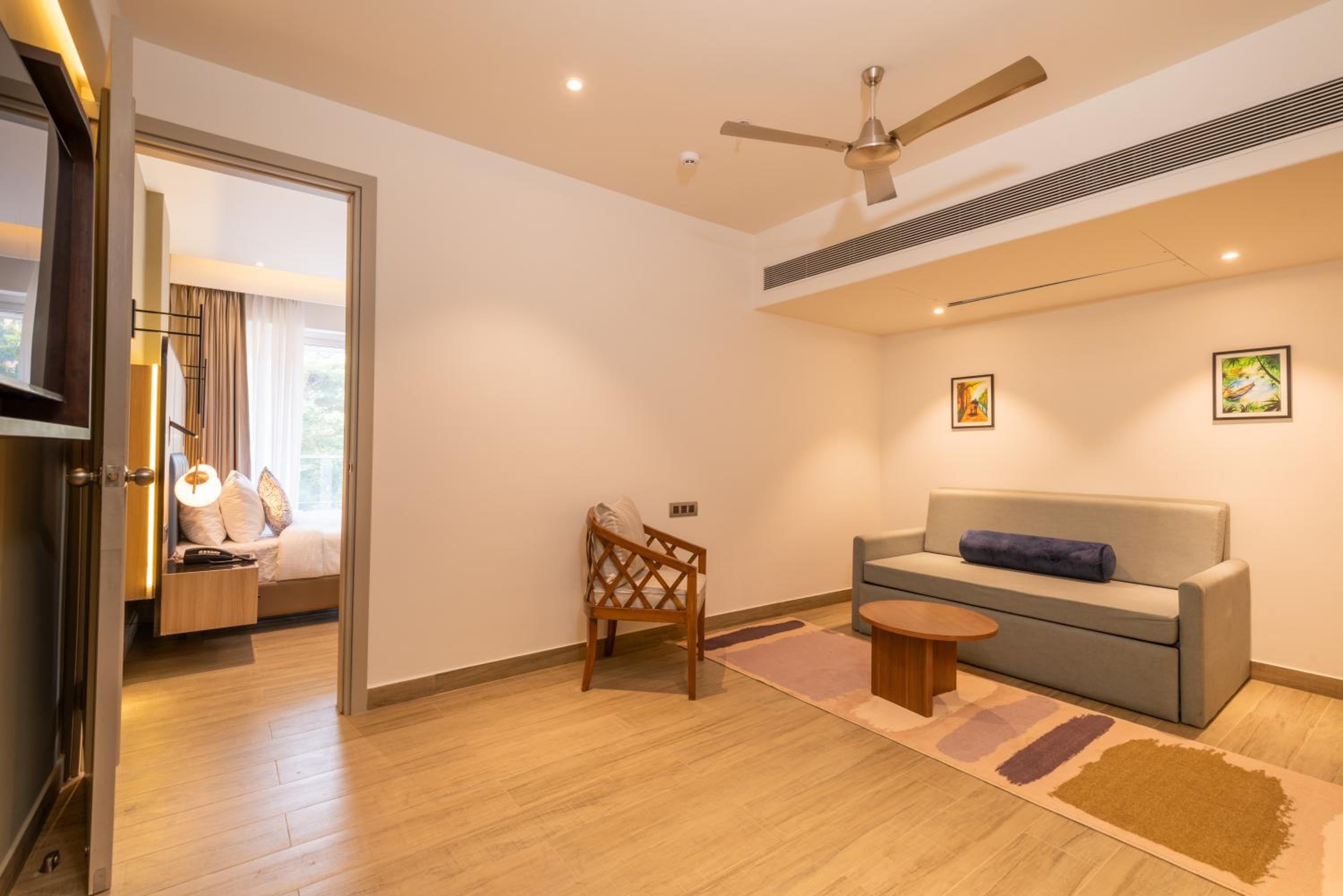 Suite with Balcony photo 2