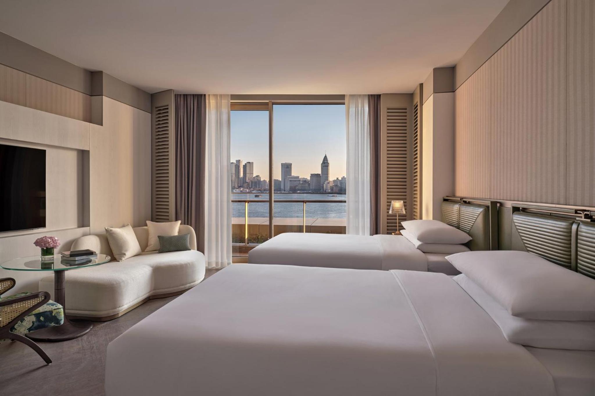 Classic Double Room with Two Double Beds and Bund View