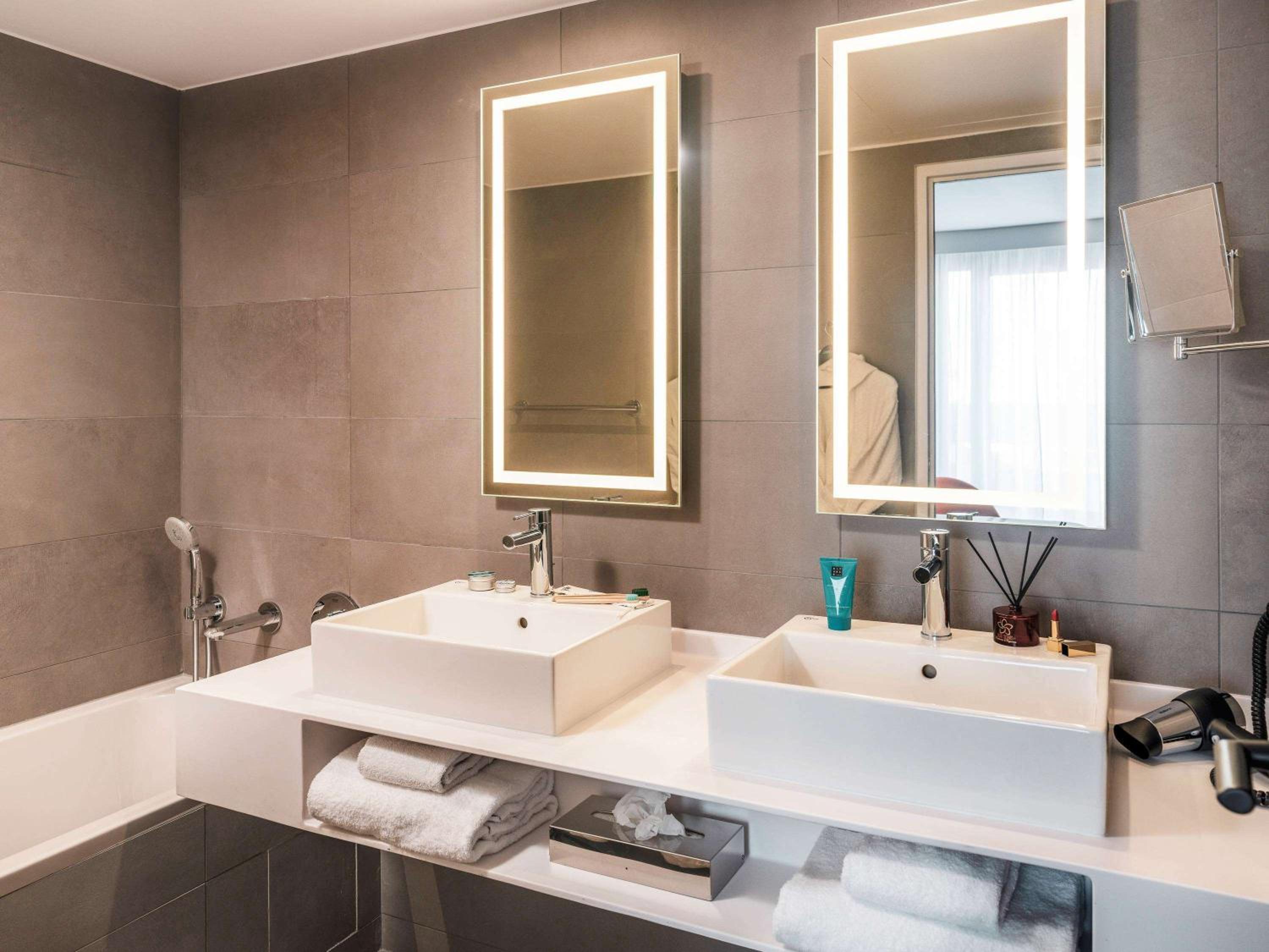 Superior Suite with Double Bed and DoubleSofa