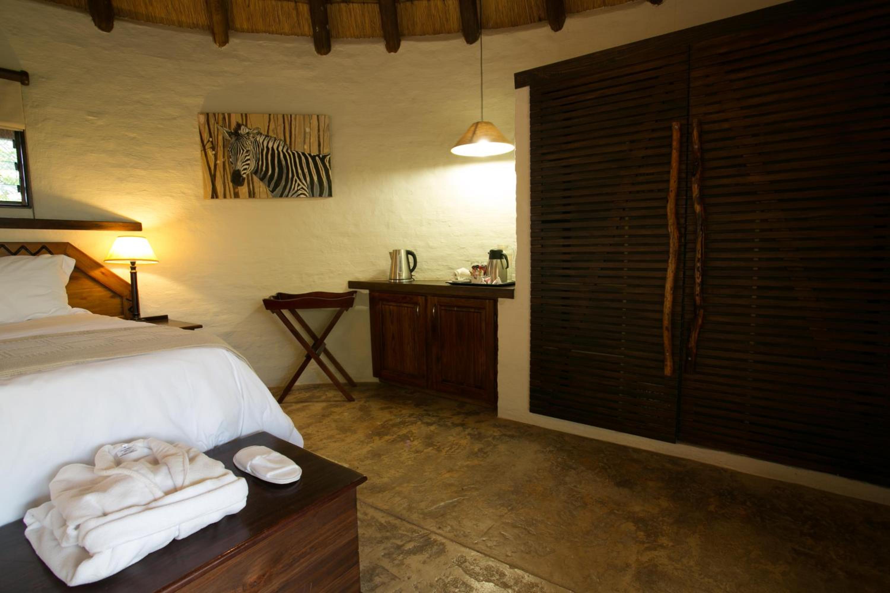 One-Bedroom Chalet - Photo 2