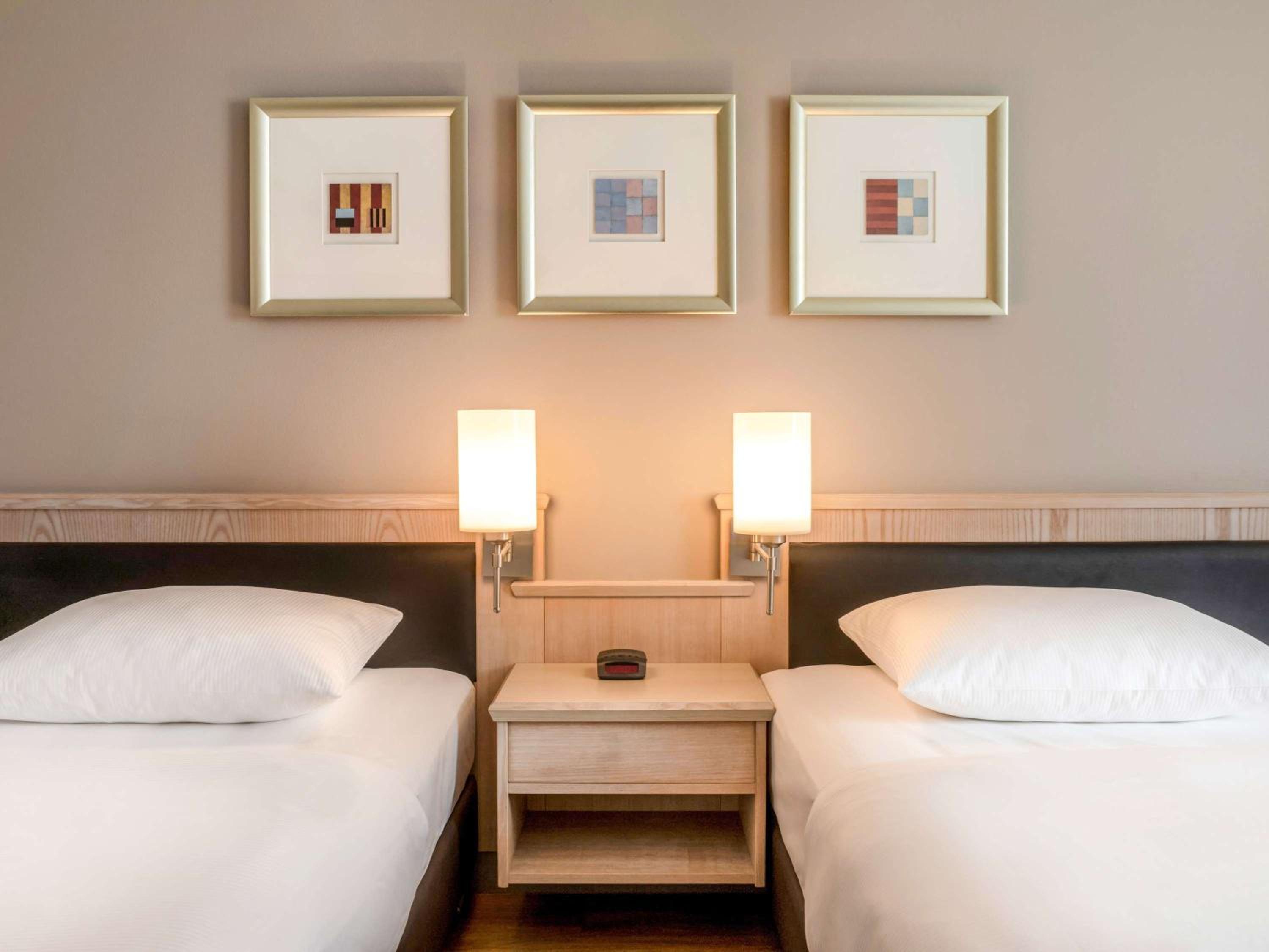 Superior King Room - Photo 6