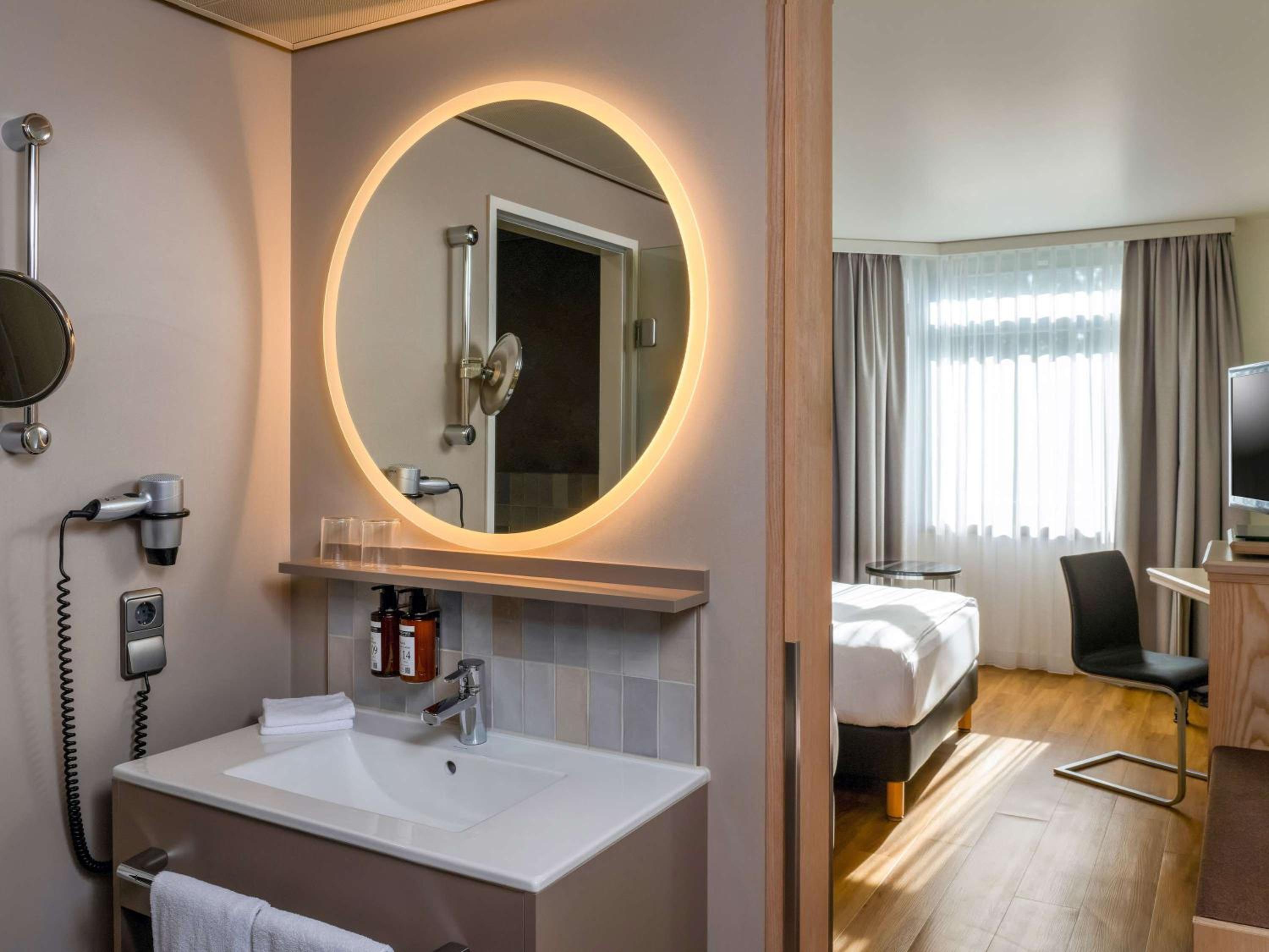 Superior Twin Room - Photo 5