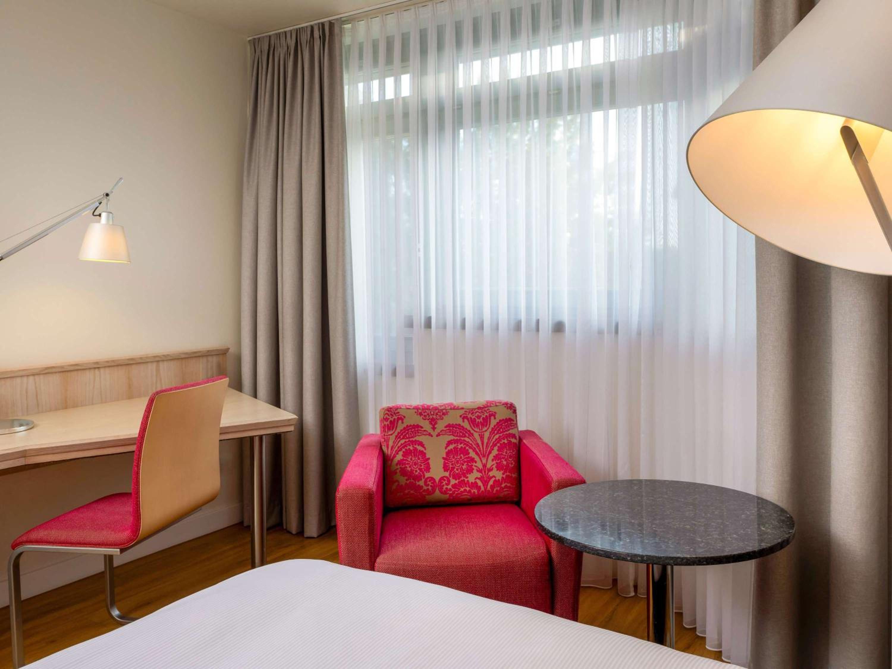 Classic Twin Room - Photo 3