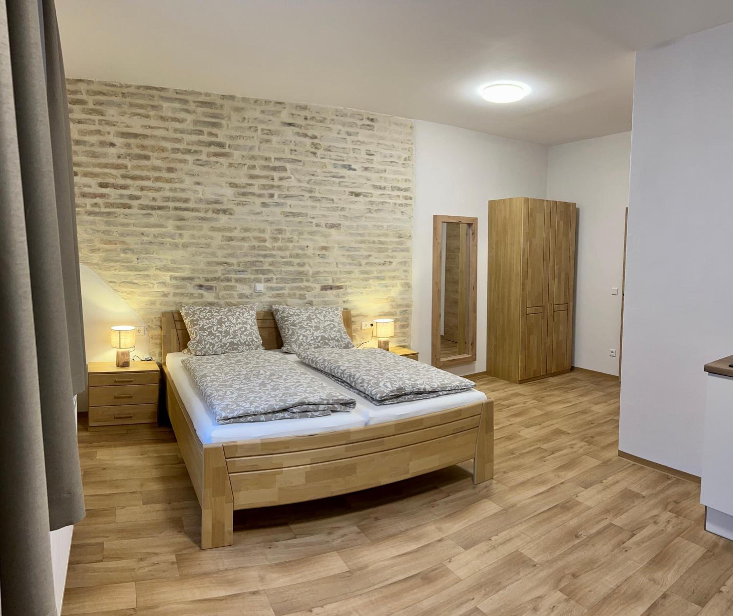 Deluxe Double Room with Shower photo 1