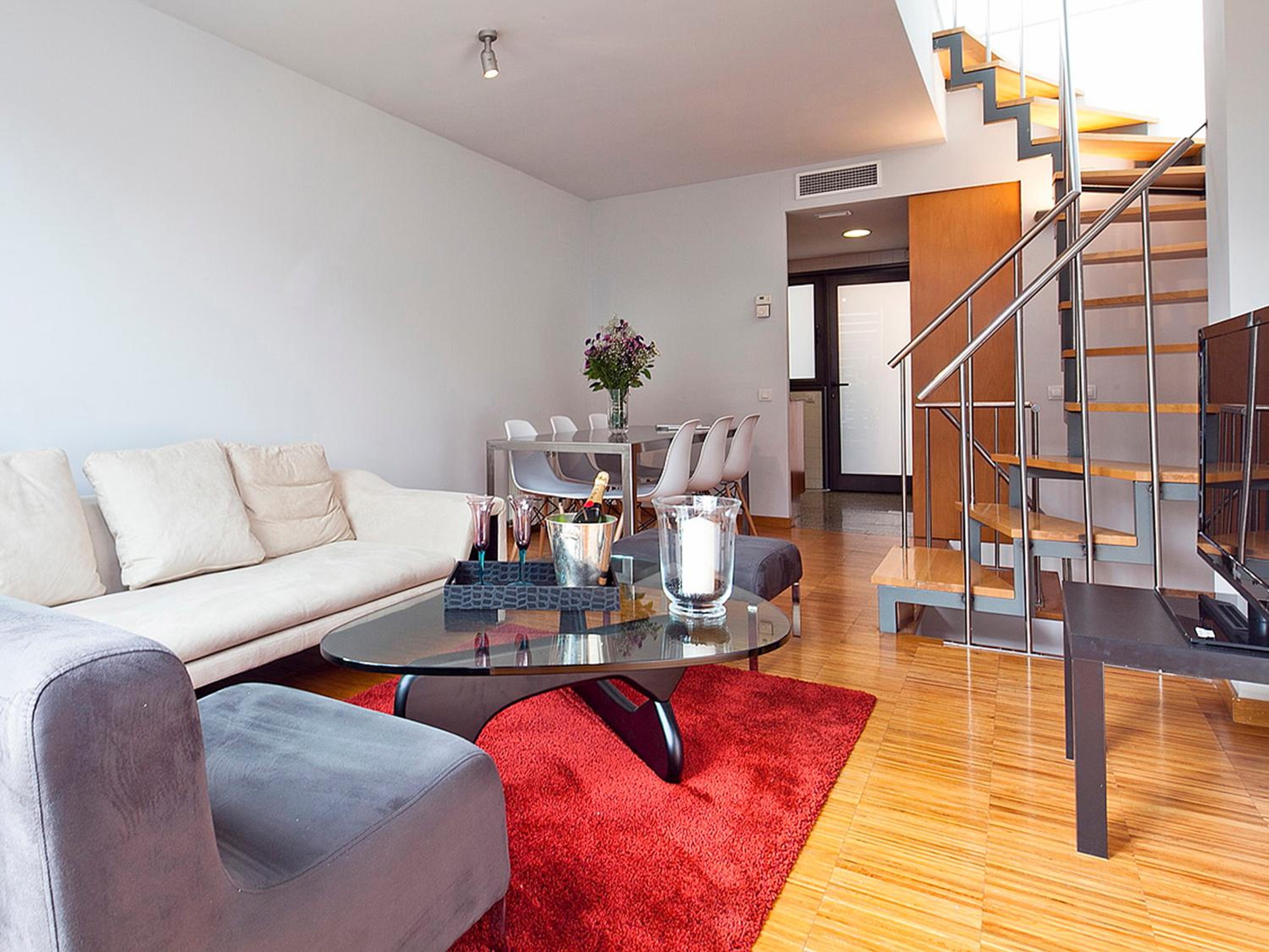 Apartment with Terrace photo 2