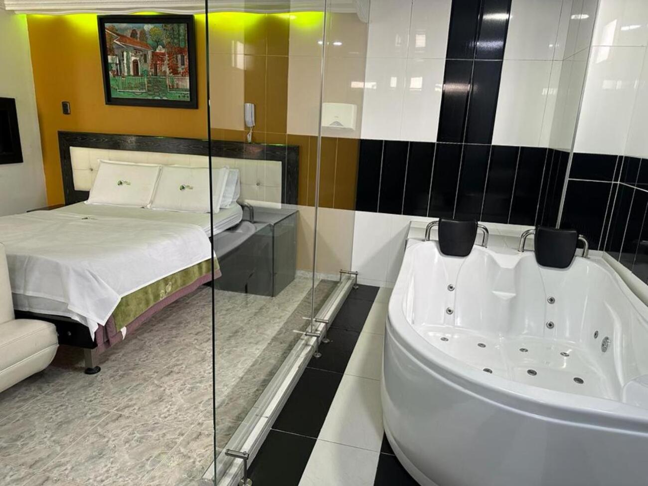 Double Room with Spa Bath