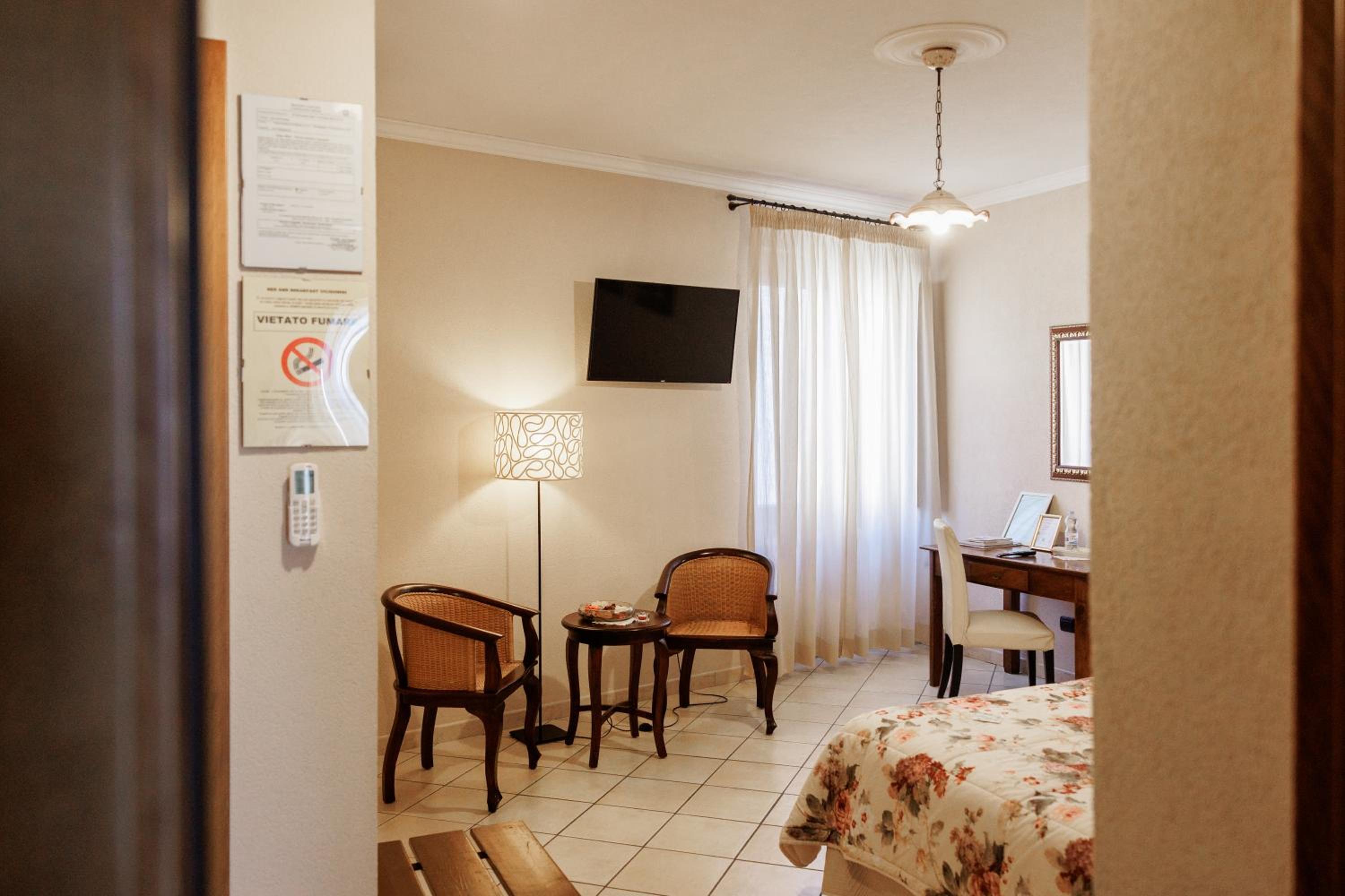 Double or Twin Room with Private Bathroom