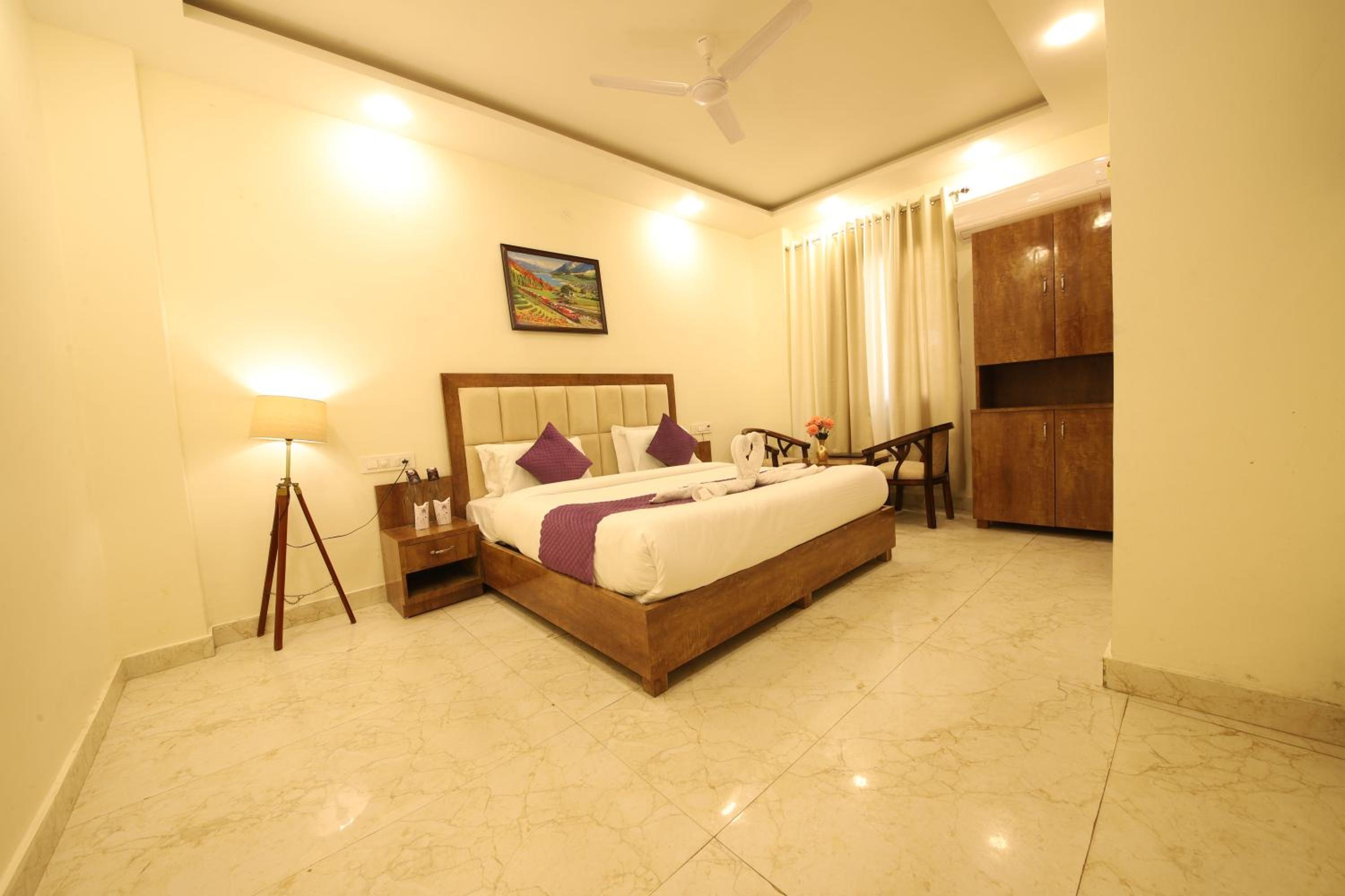 Deluxe Double Room photo 2