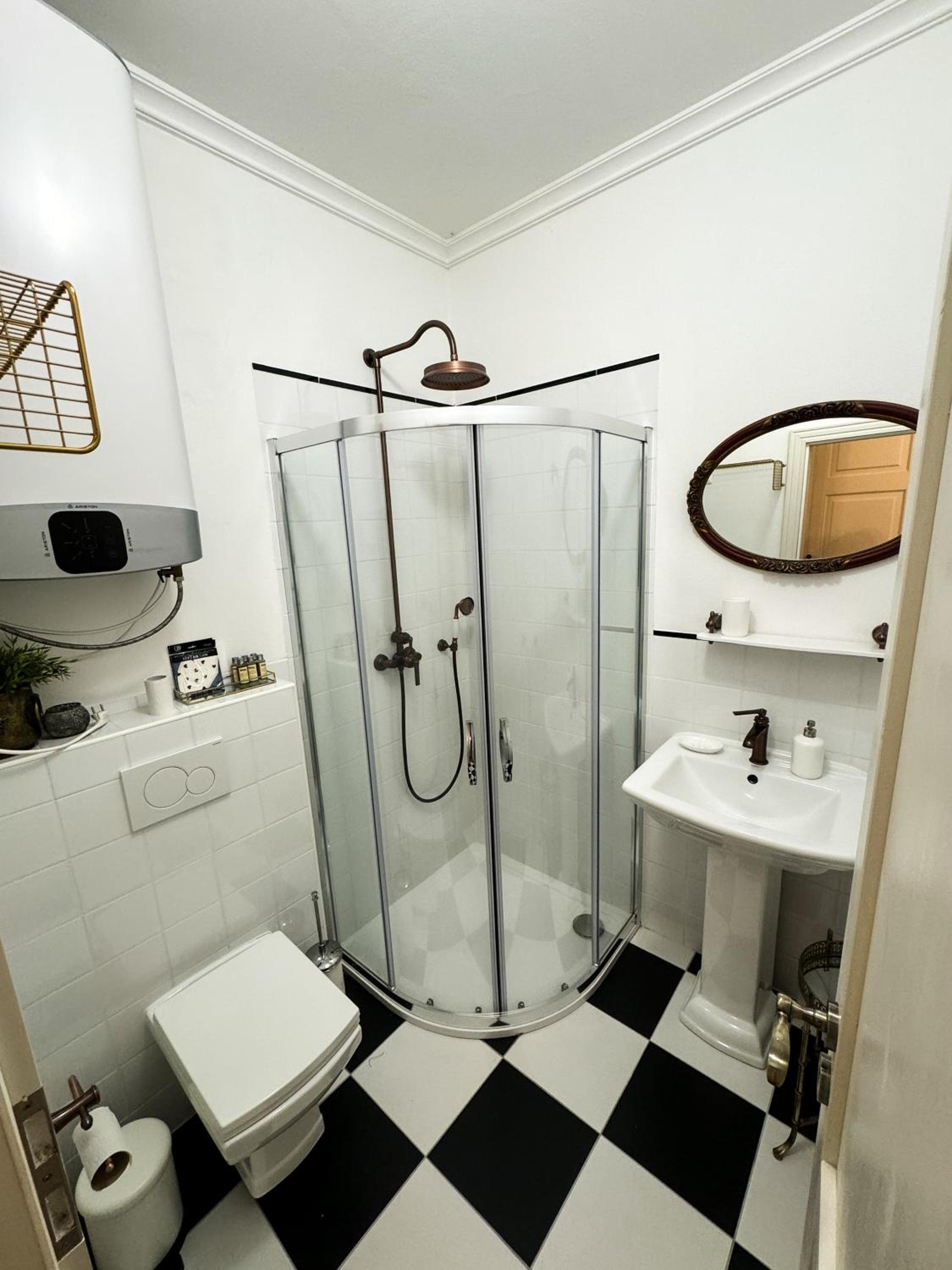 Deluxe Apartment - Photo 11