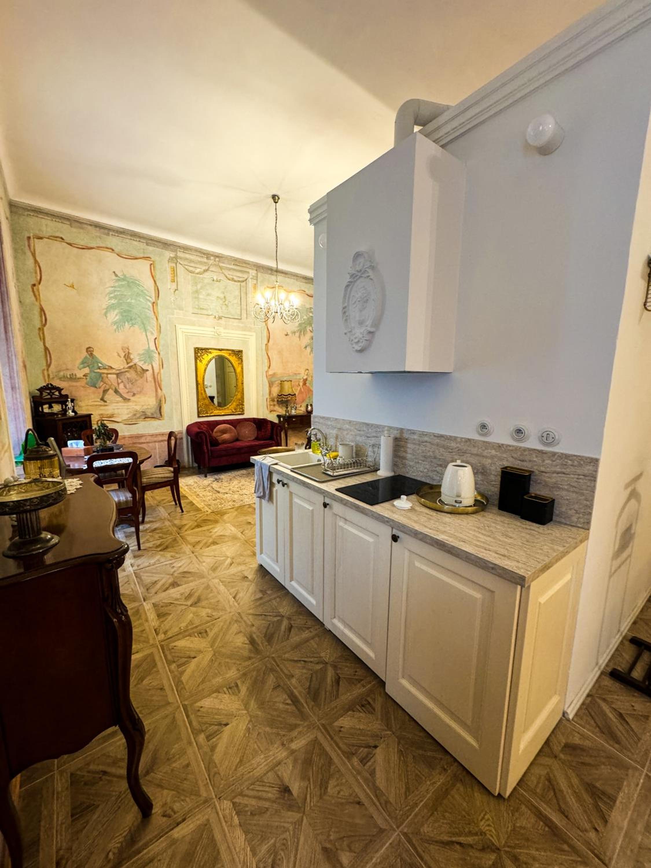 Deluxe Apartment - Photo 8