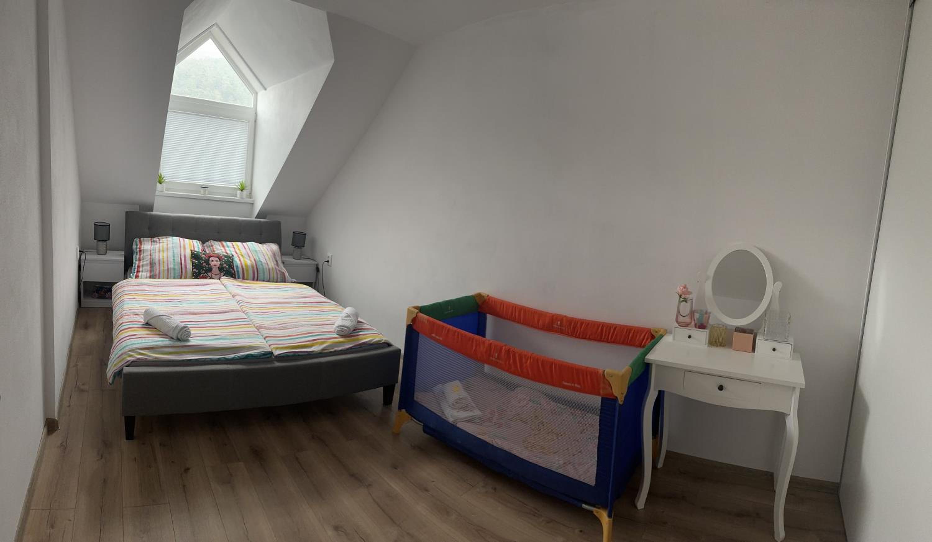 One-Bedroom Apartment - Photo 10