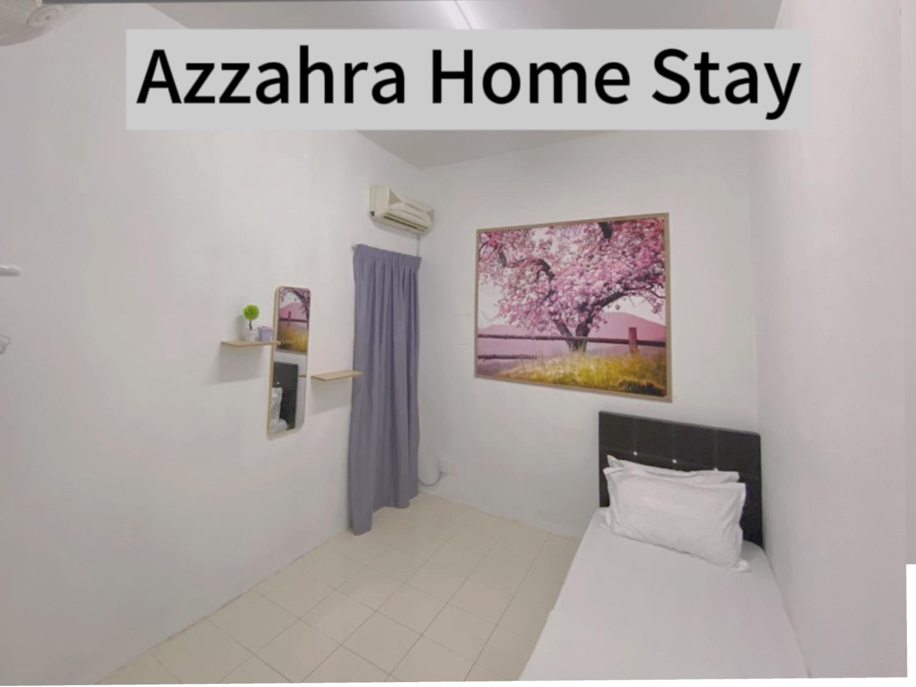 Four-Bedroom House photo 2