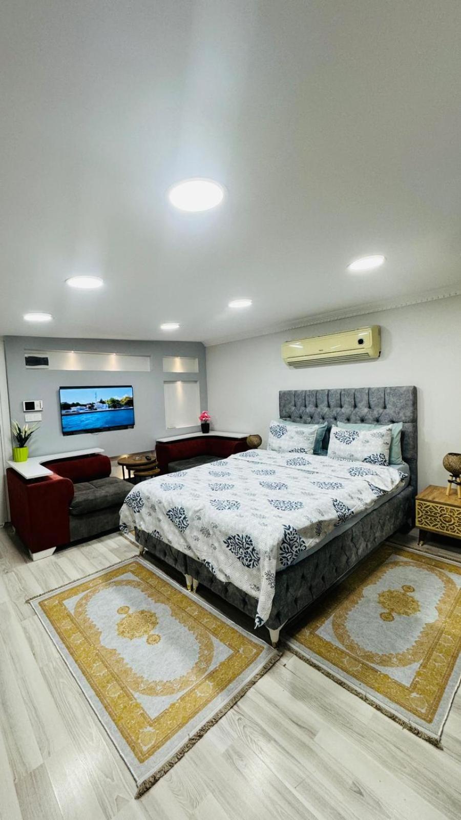 Apartment With Sea View photo 1