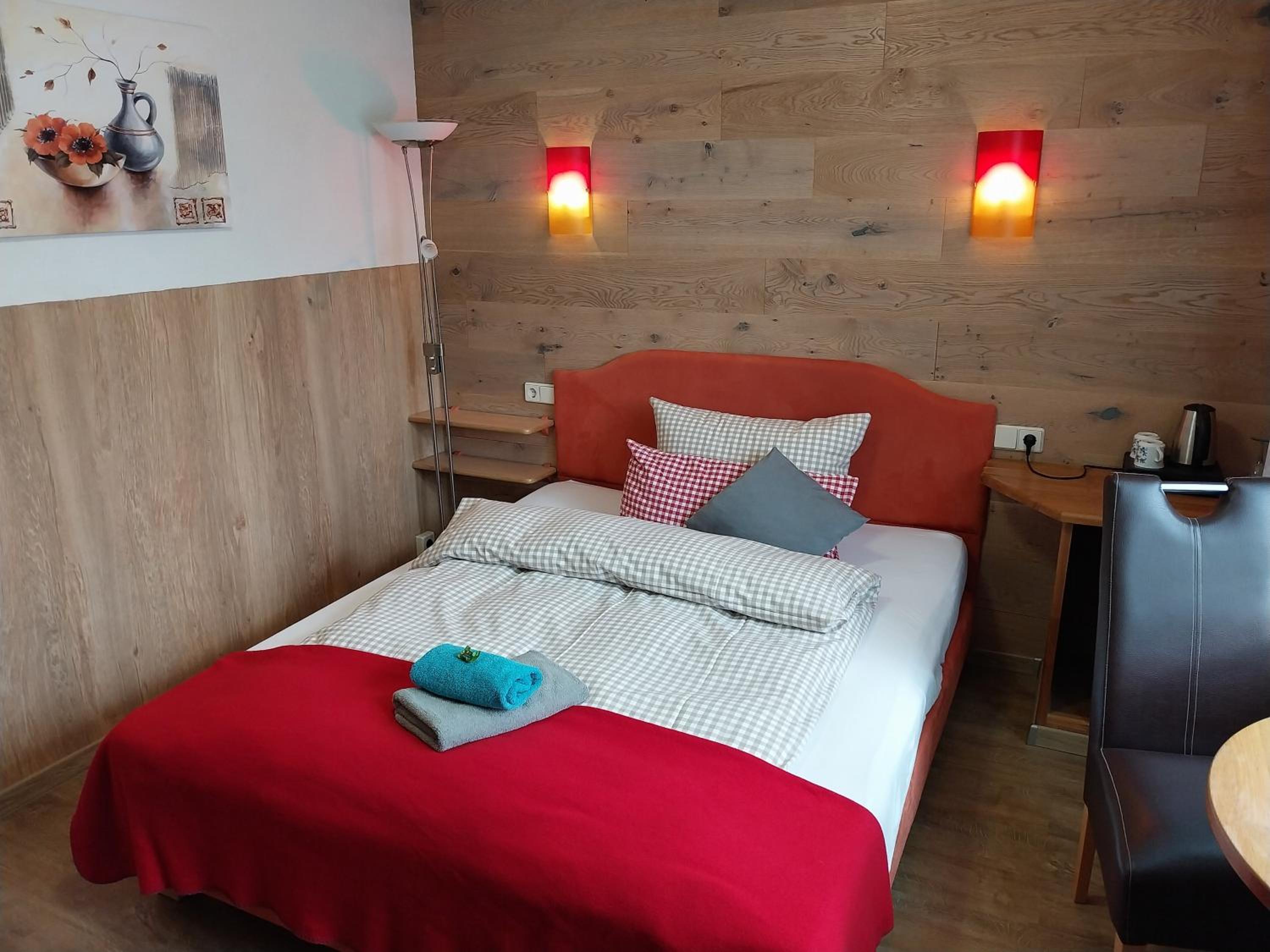 Single Room with Terrace