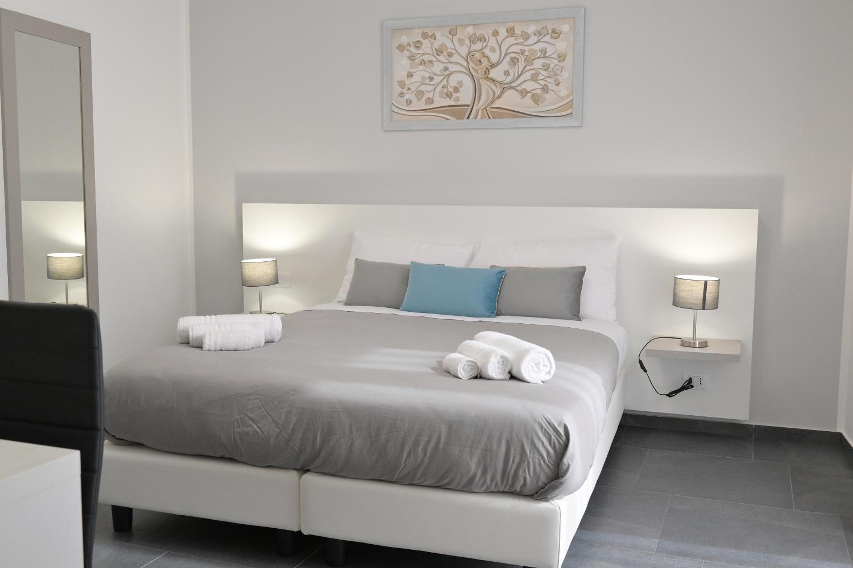 Double Room with Private Bathroom photo 1
