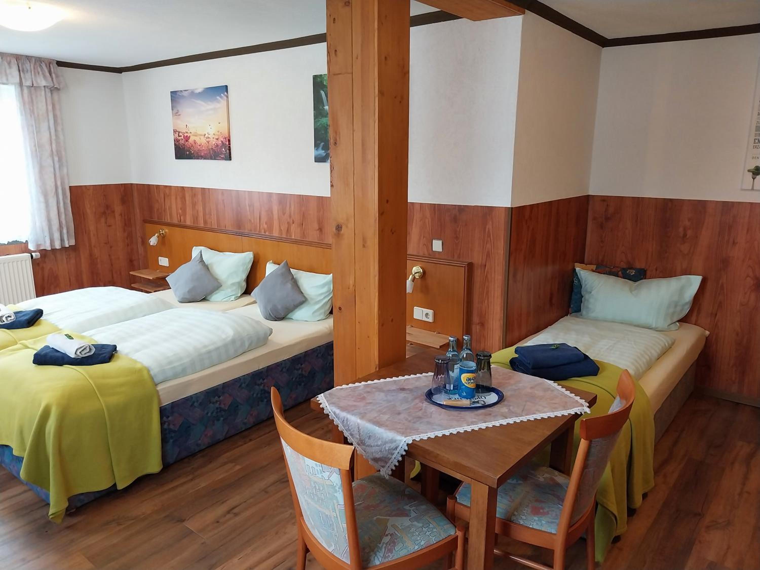 Double or Twin Room with Private Bathroom photo 1