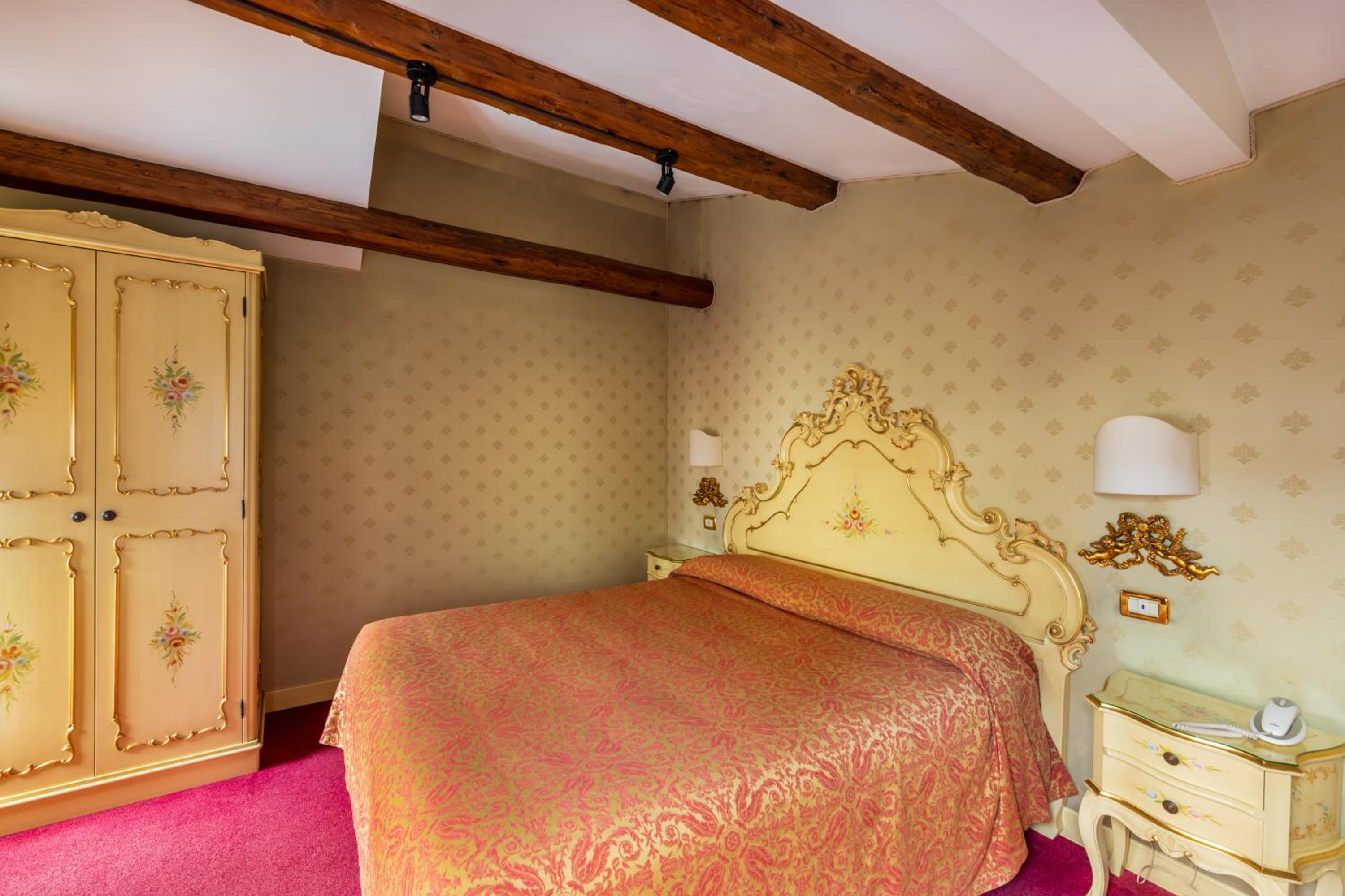 Double Room with Terrace photo 3