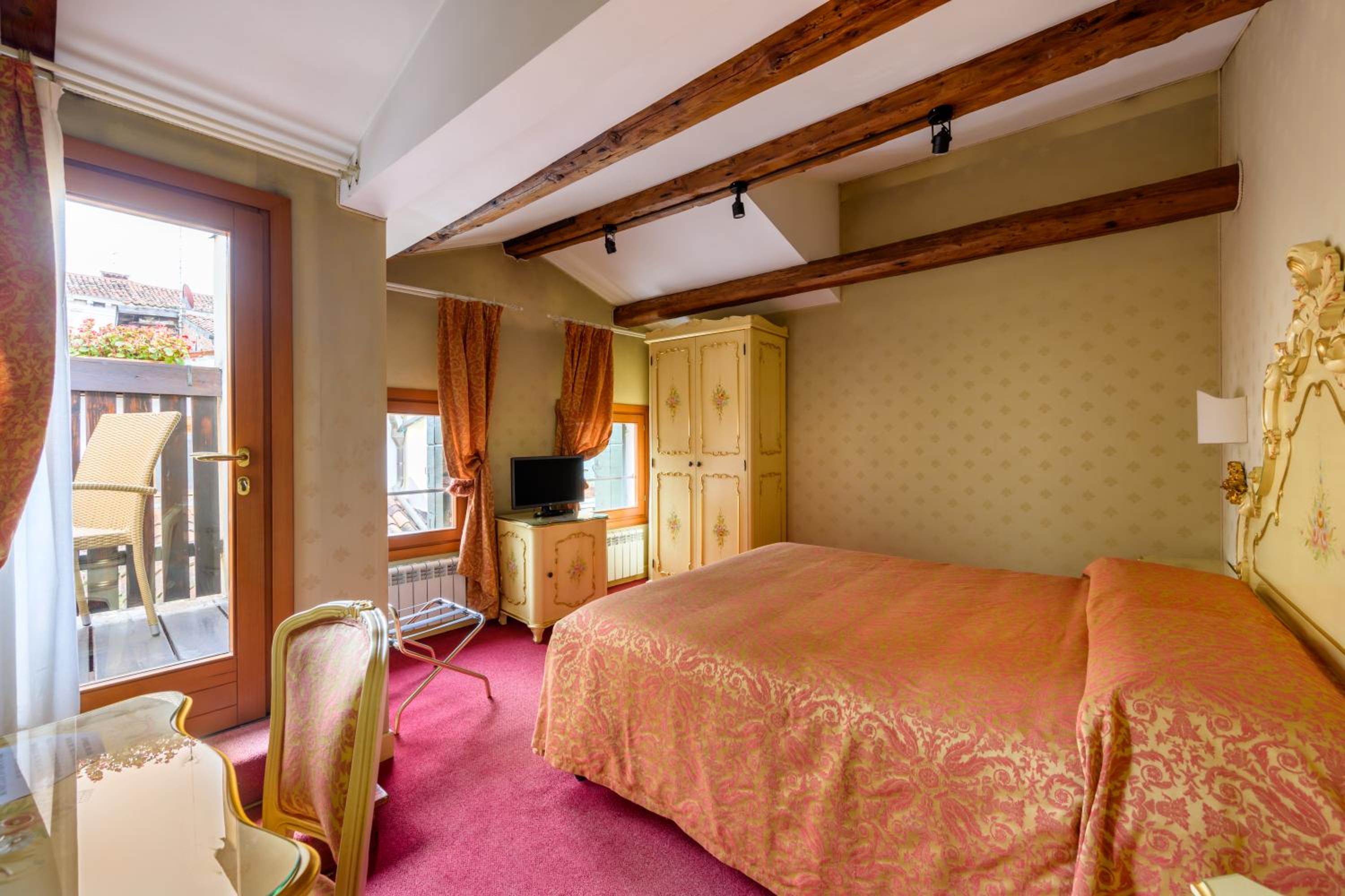 Double Room with Terrace photo 1