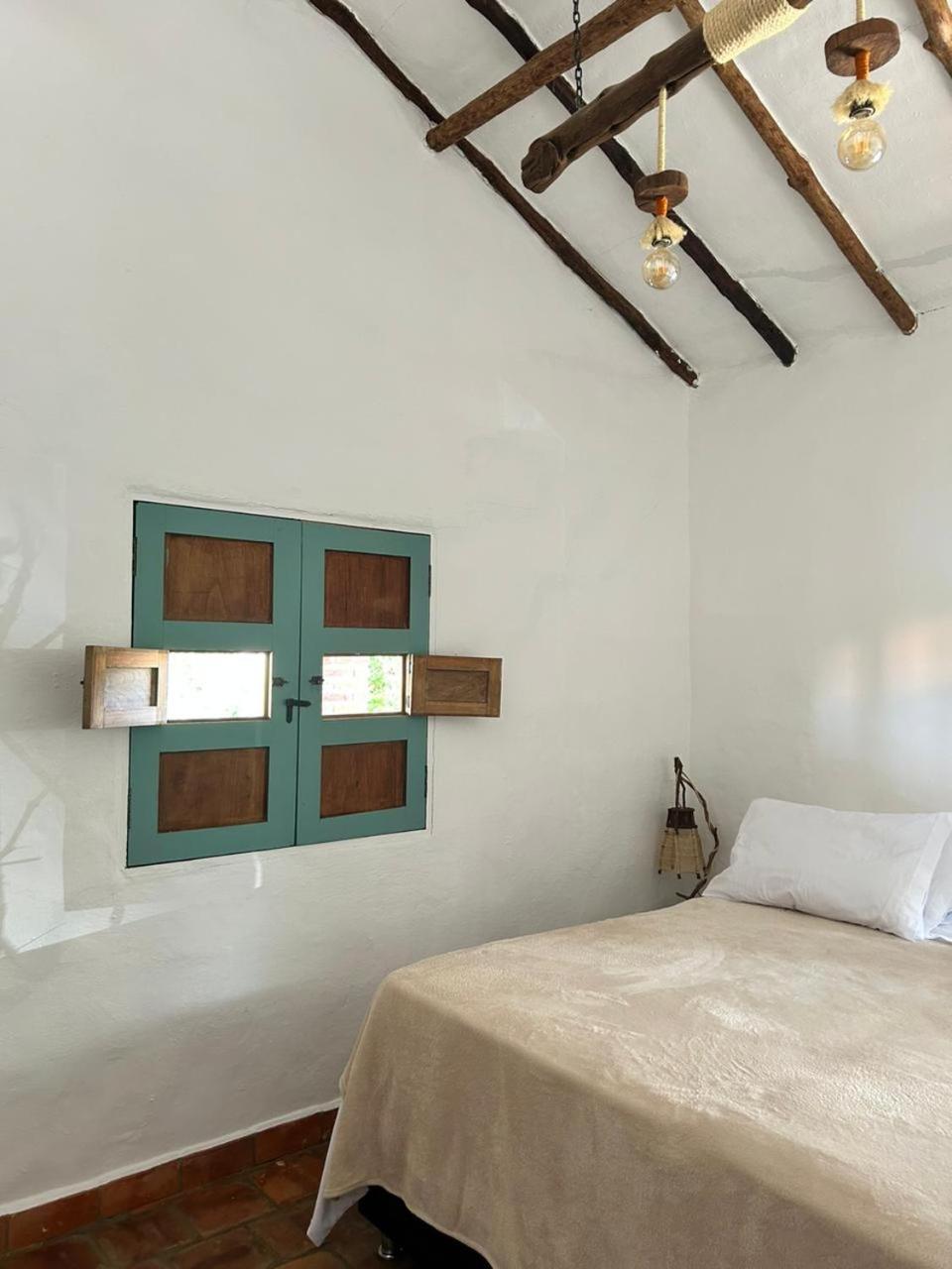 One-Bedroom House photo 1