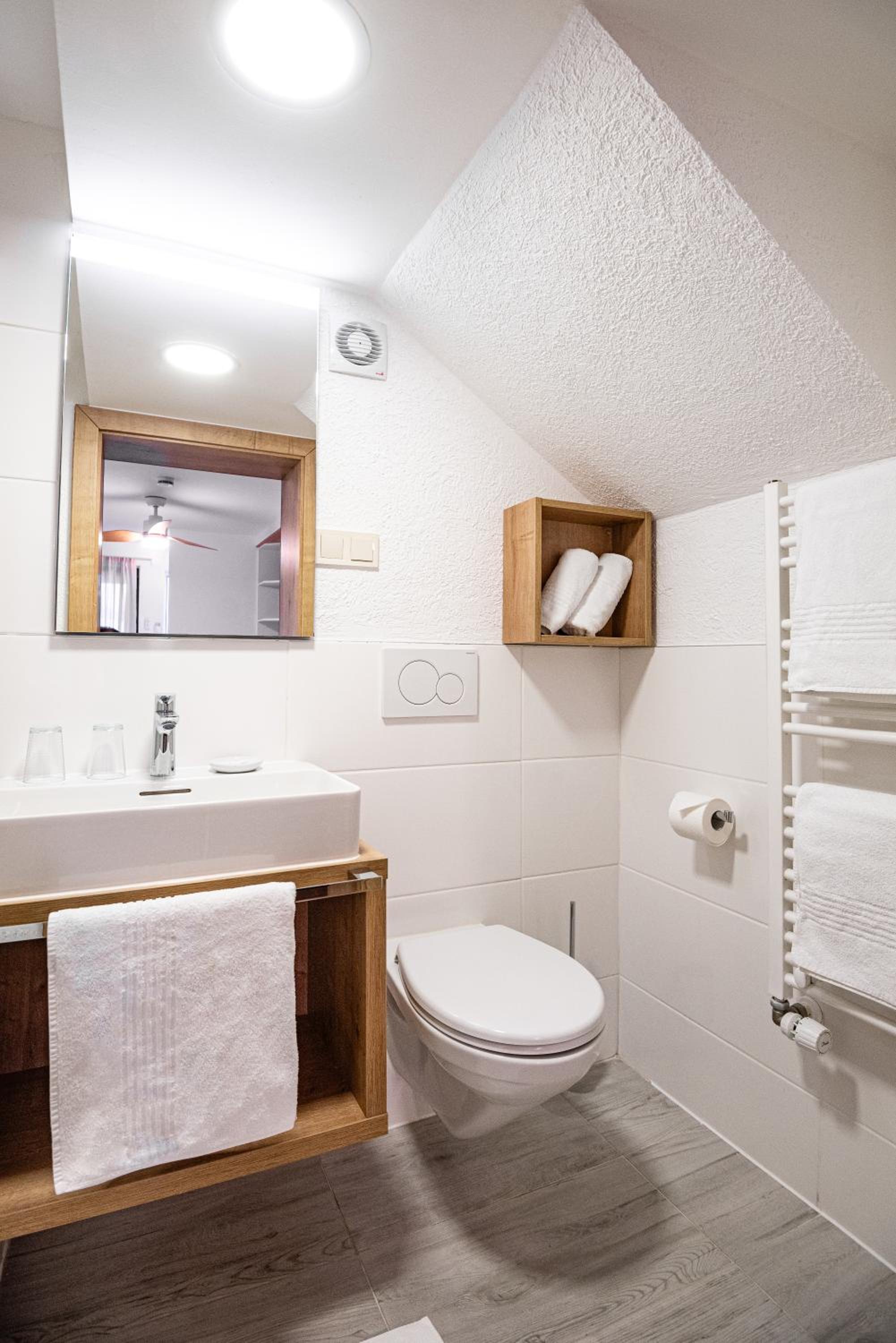  Comfort Double Room with Terrace - Photo 3