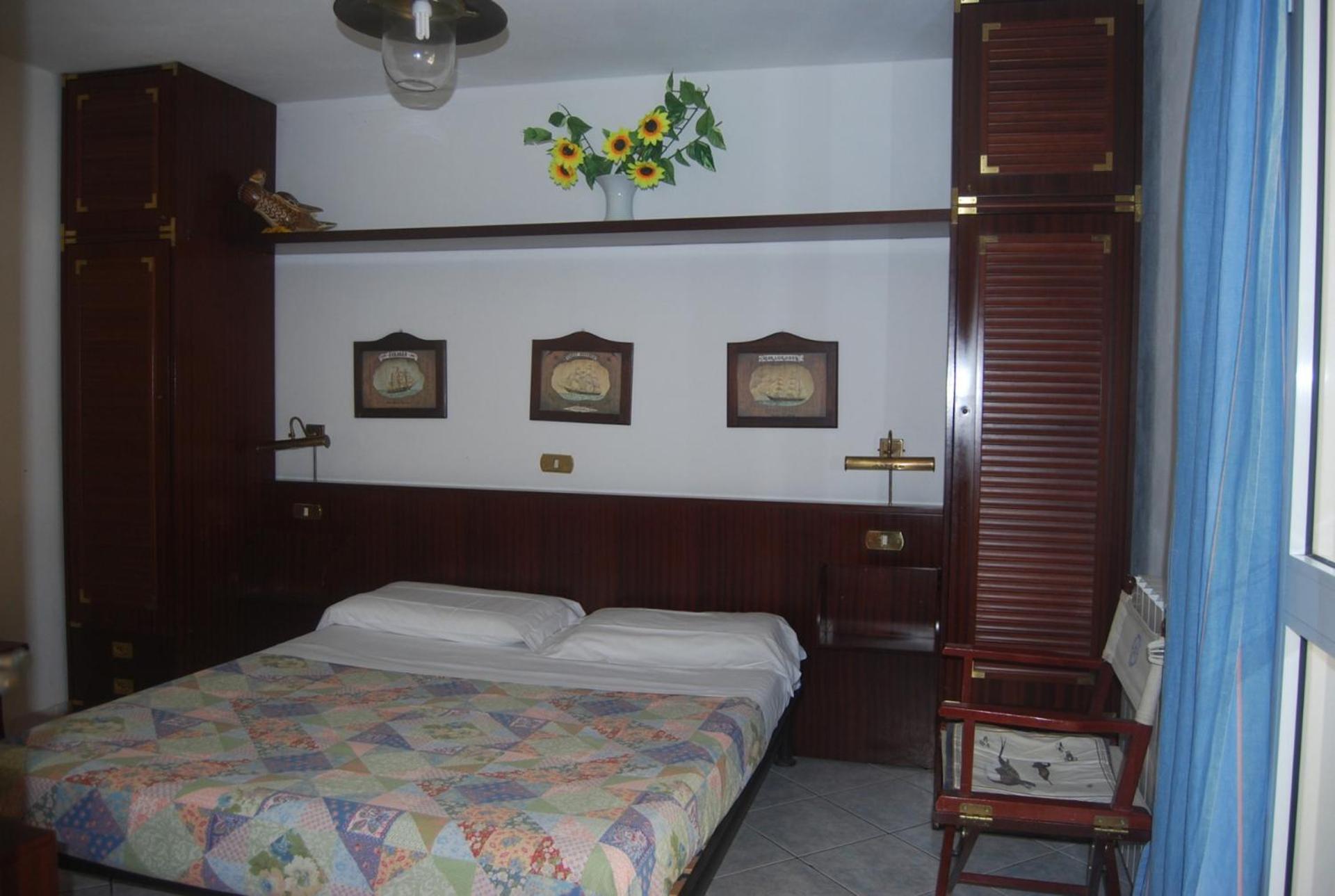 One-Bedroom Family Apartment