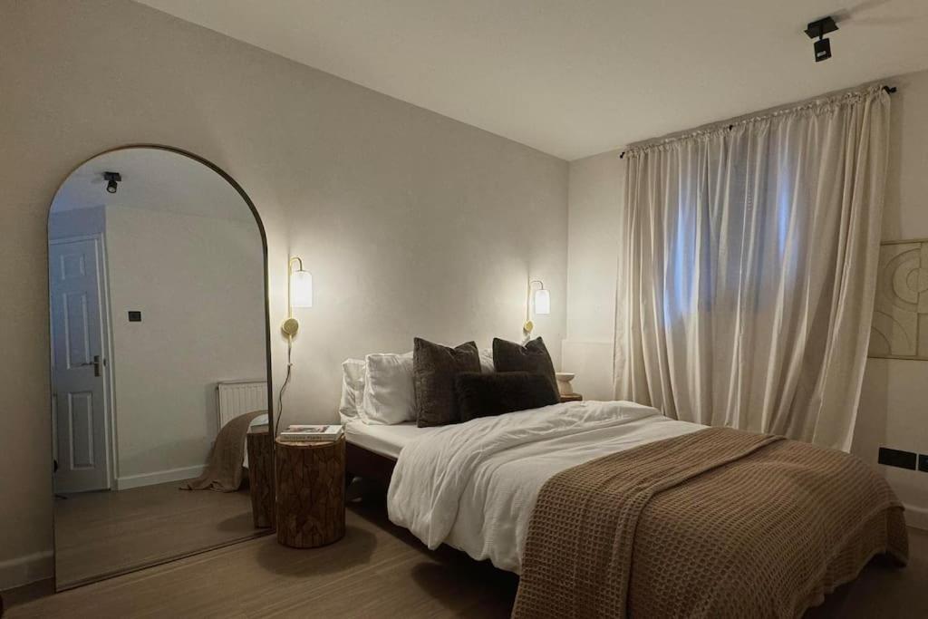 One-Bedroom House photo 2