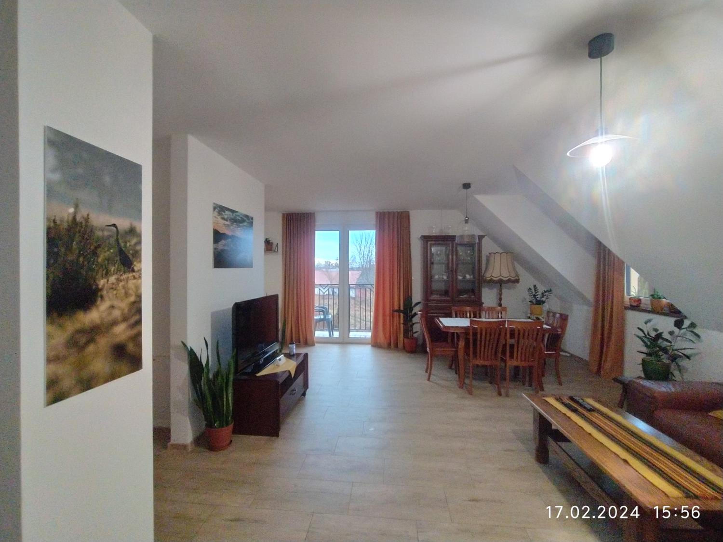 Apartment with Balcony photo 1