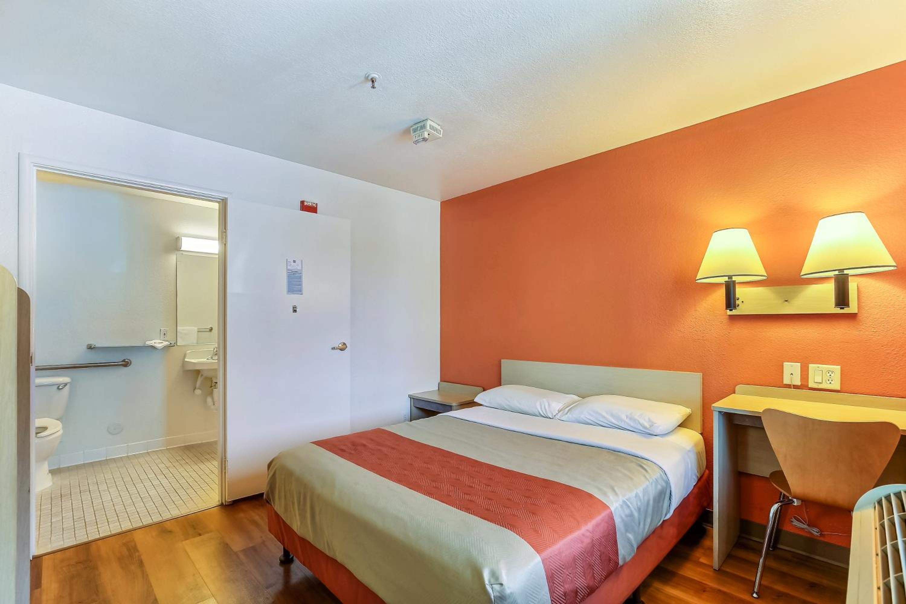 Motel 6-Pinole, CA, Foto 4
