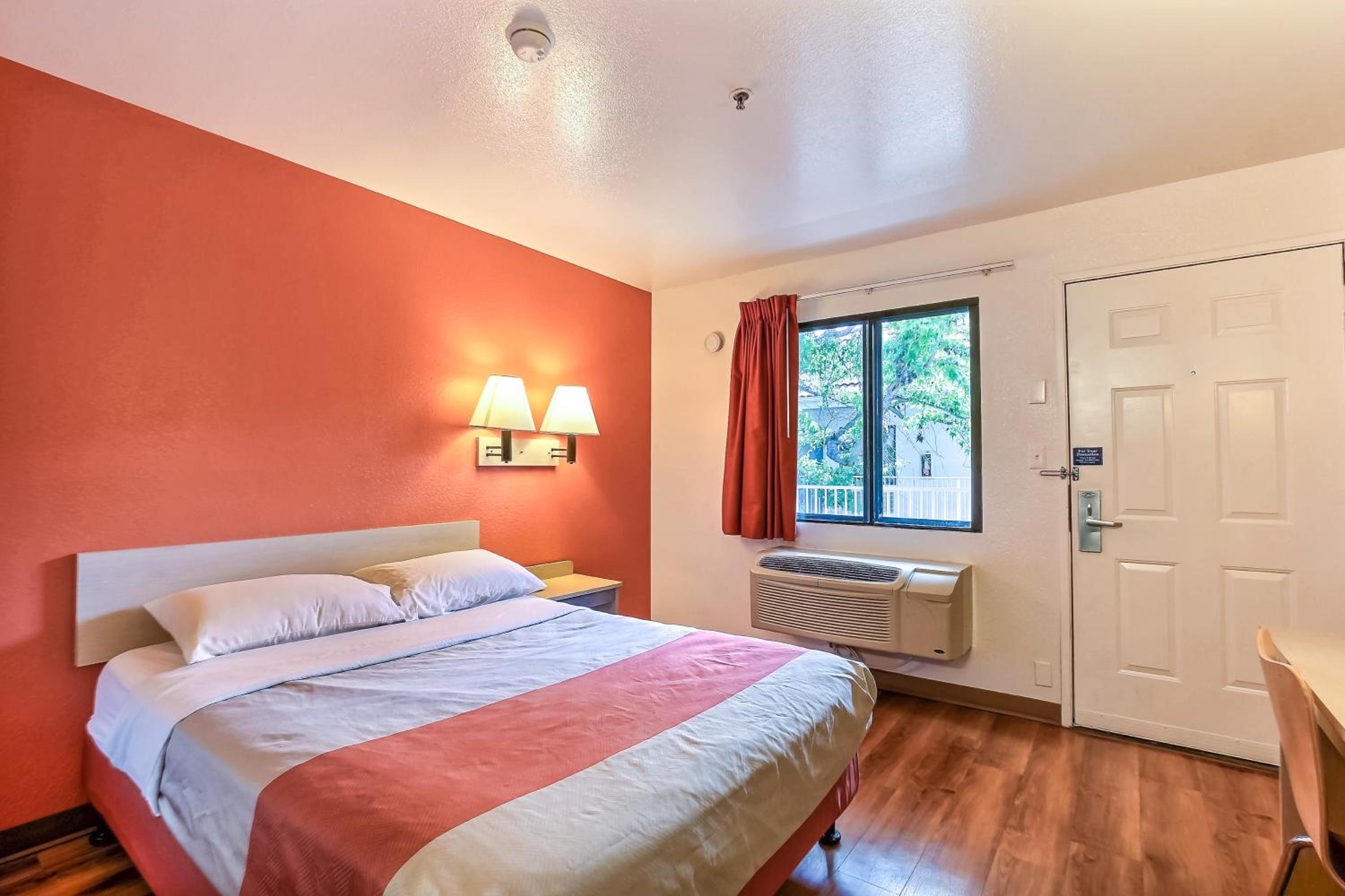 Motel 6-Pinole, CA, Foto 3