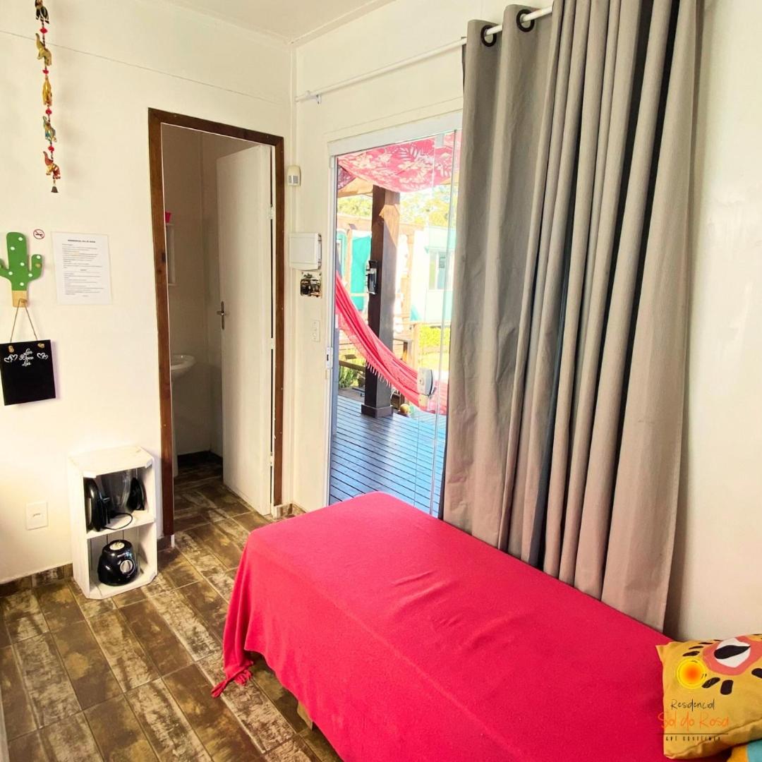 One-Bedroom House photo 1