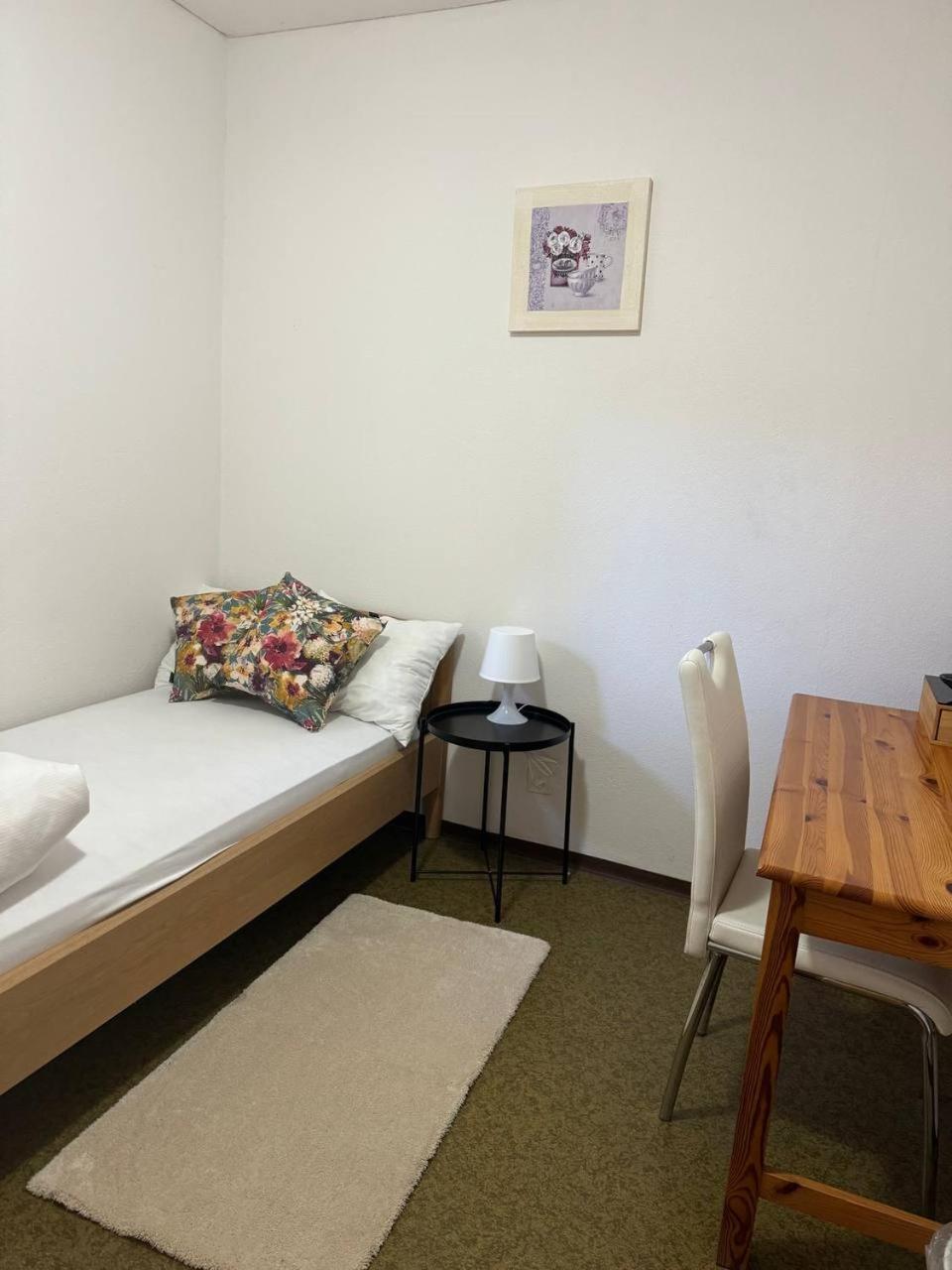 Single Room With Private Bathroom photo 1