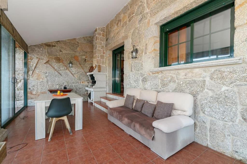 Three-Bedroom Villa photo 3
