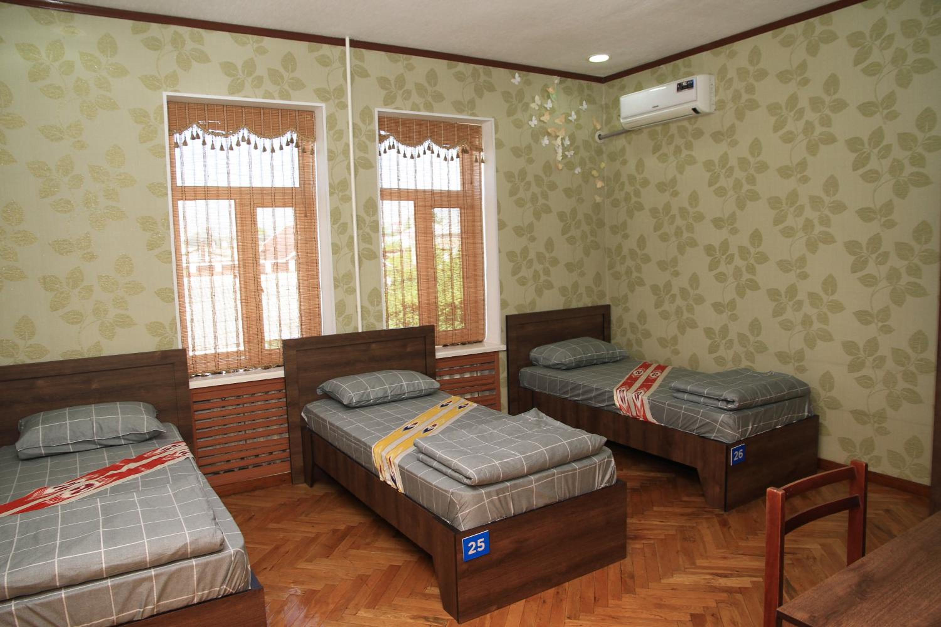 Budget Triple Room photo 1