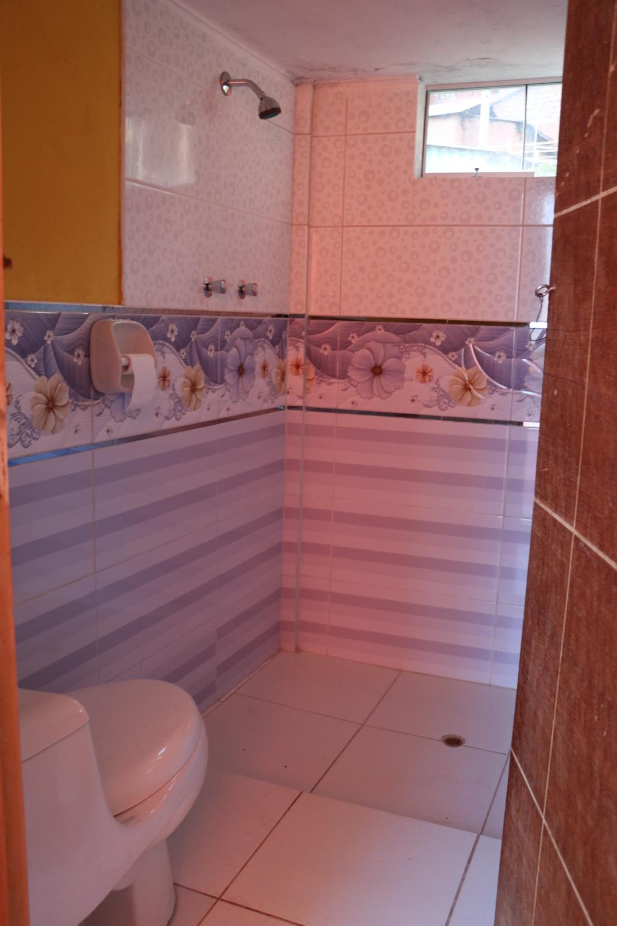 Quadruple Room with Shared Bathroom photo 2