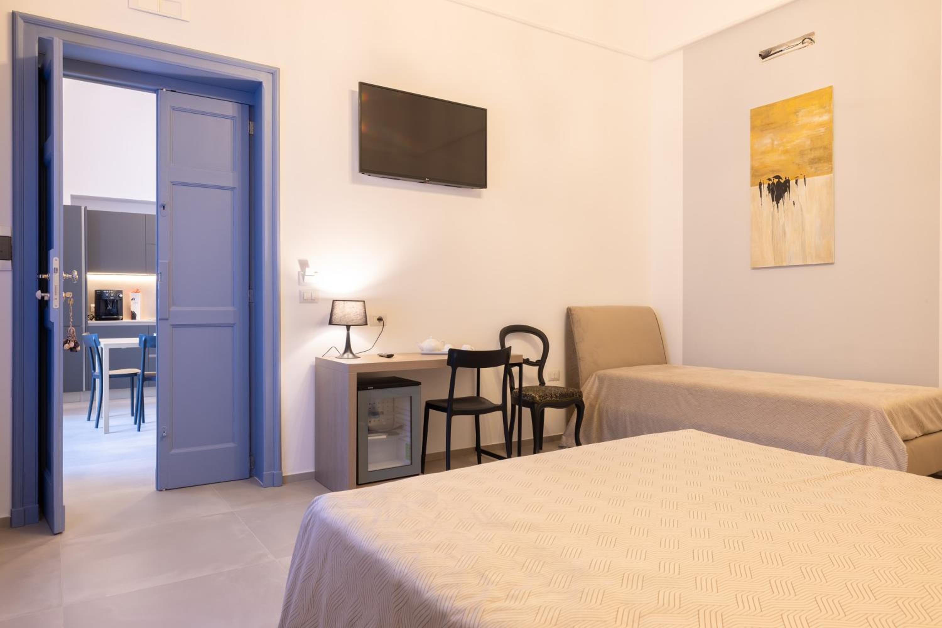Deluxe Triple Room photo 3