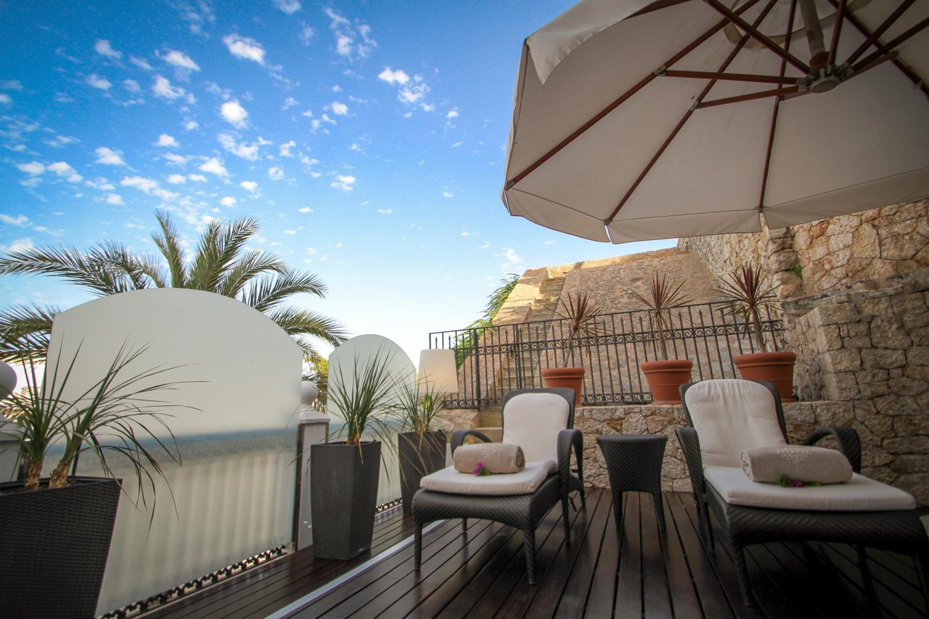 Suite with Terrace - Photo 13
