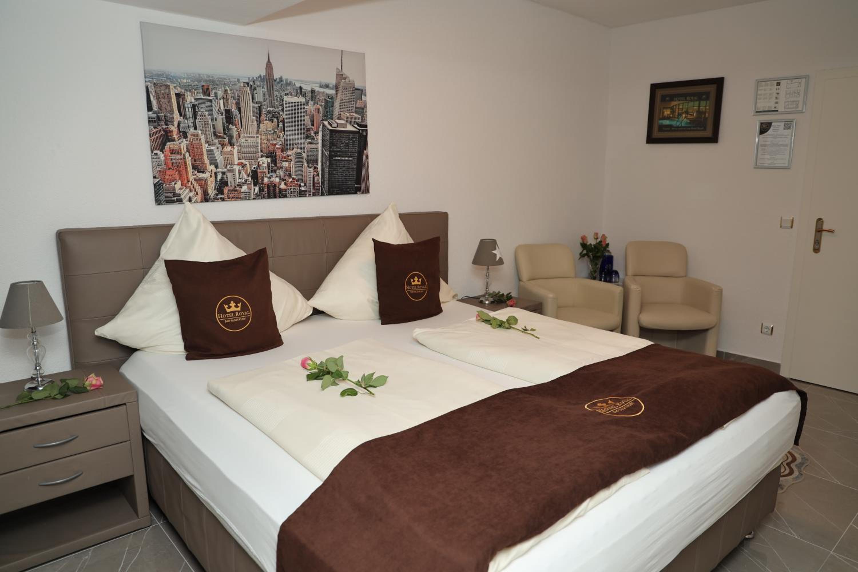 Double Room with Shower - Photo 14