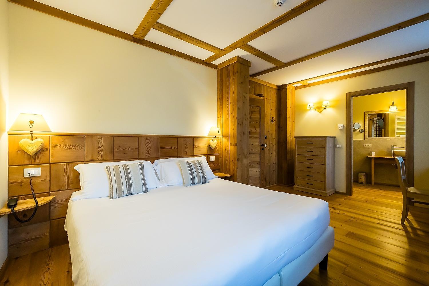 Economy Double Room photo 2
