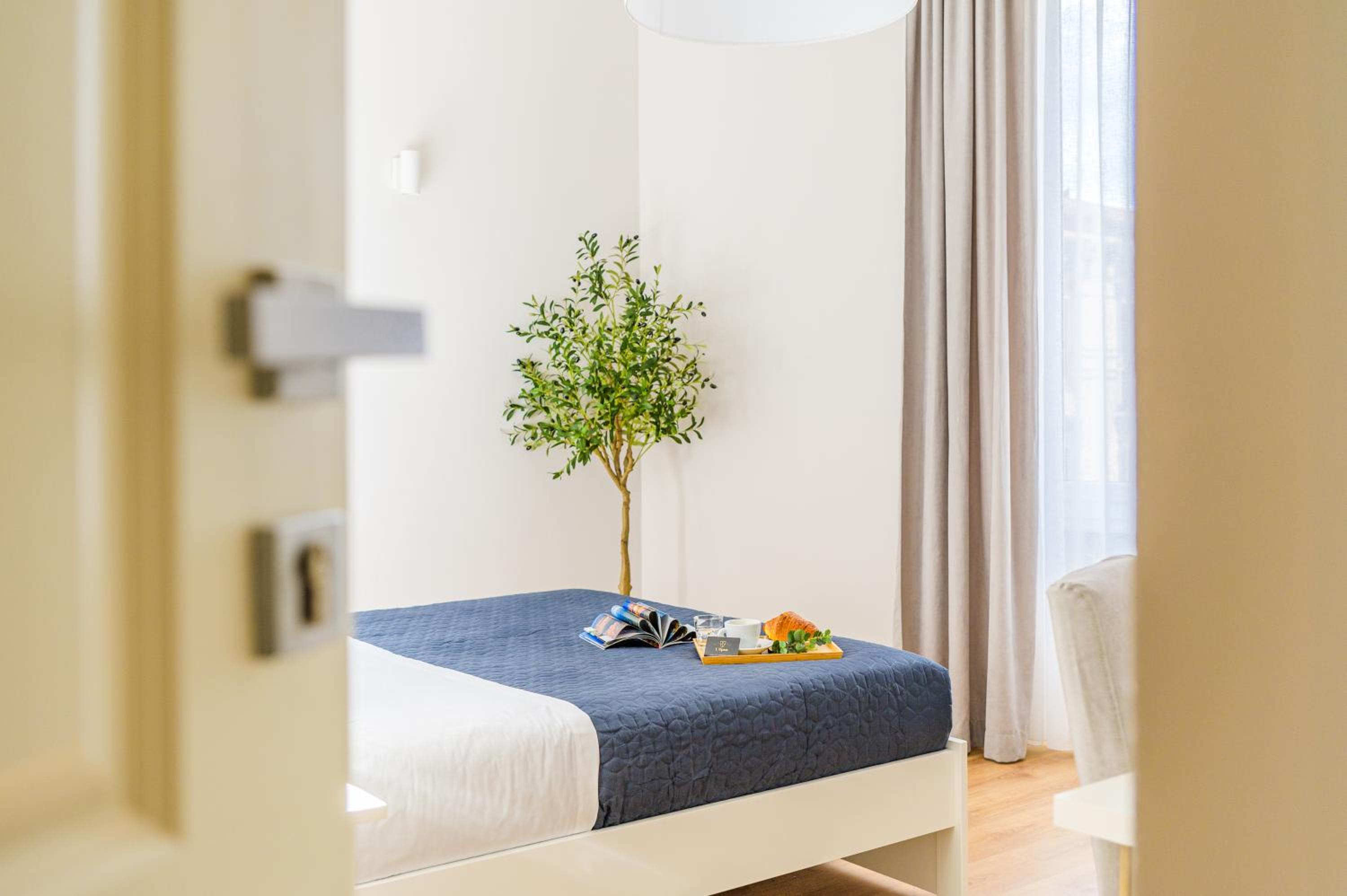 Superior Double Room - Photo 12