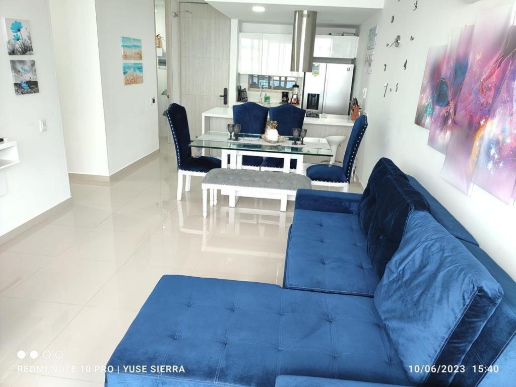 Three-Bedroom Apartment photo 1