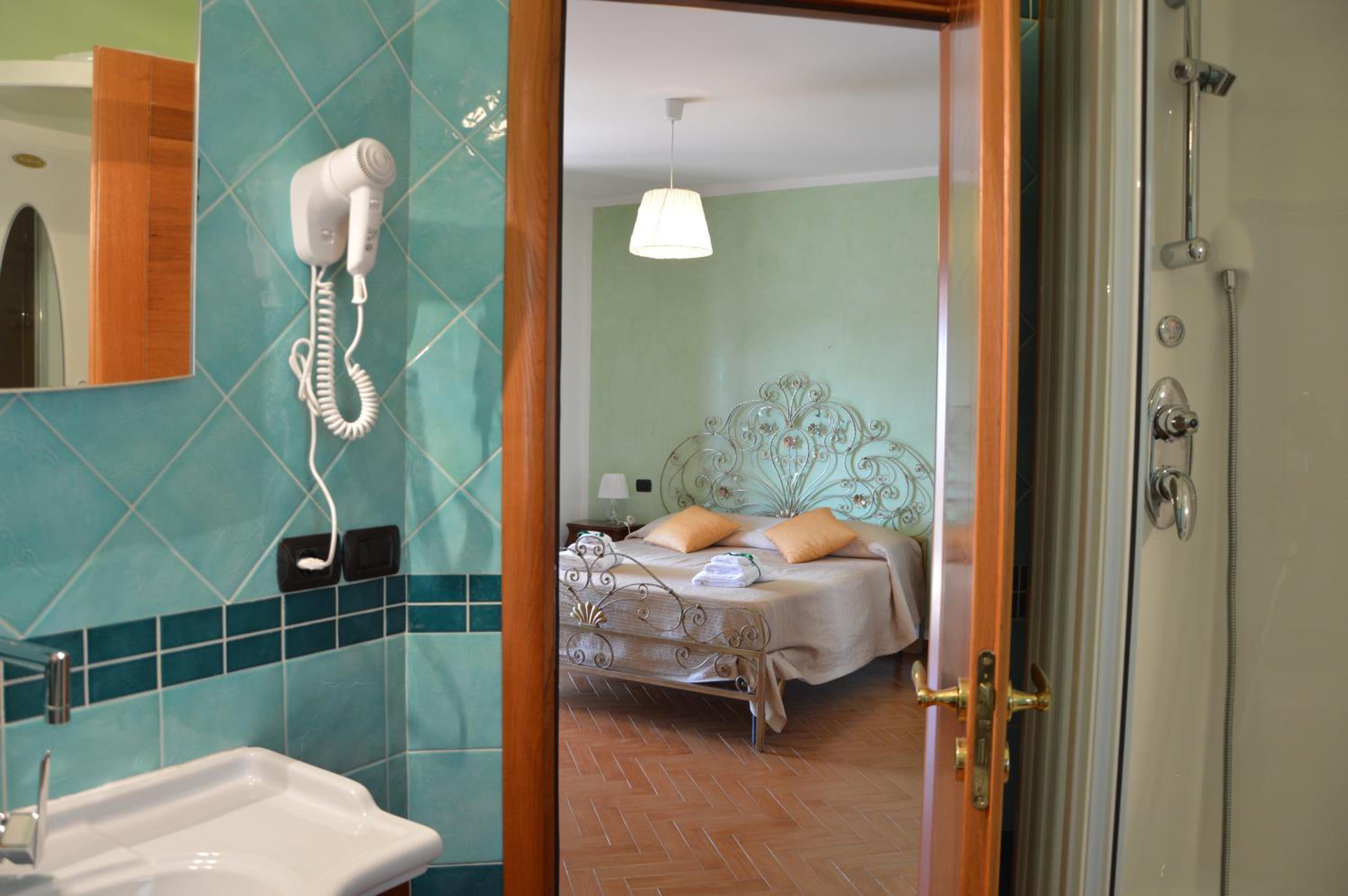 King Room with Sea View photo 3