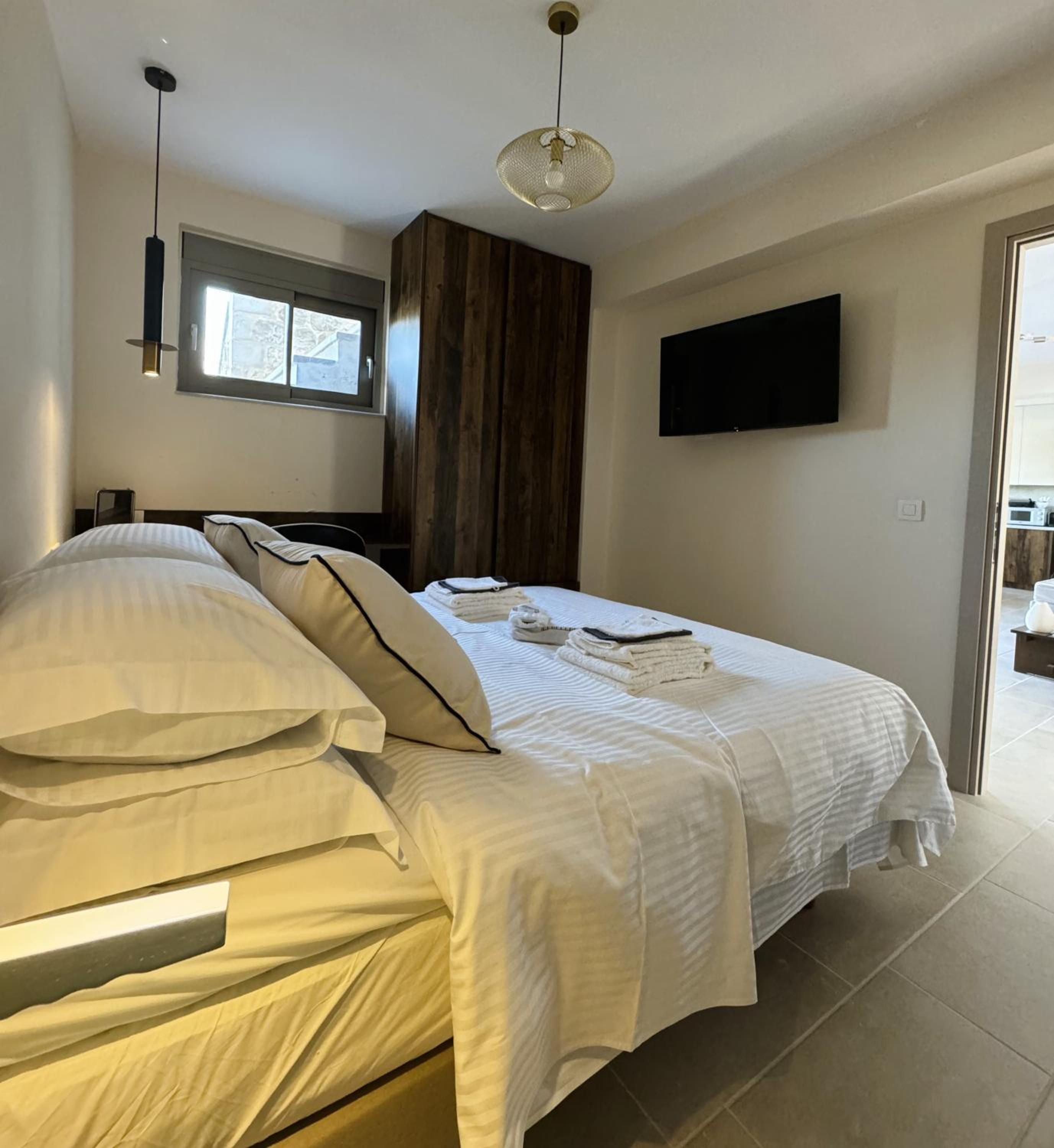 Two-Bedroom Deluxe Apartment