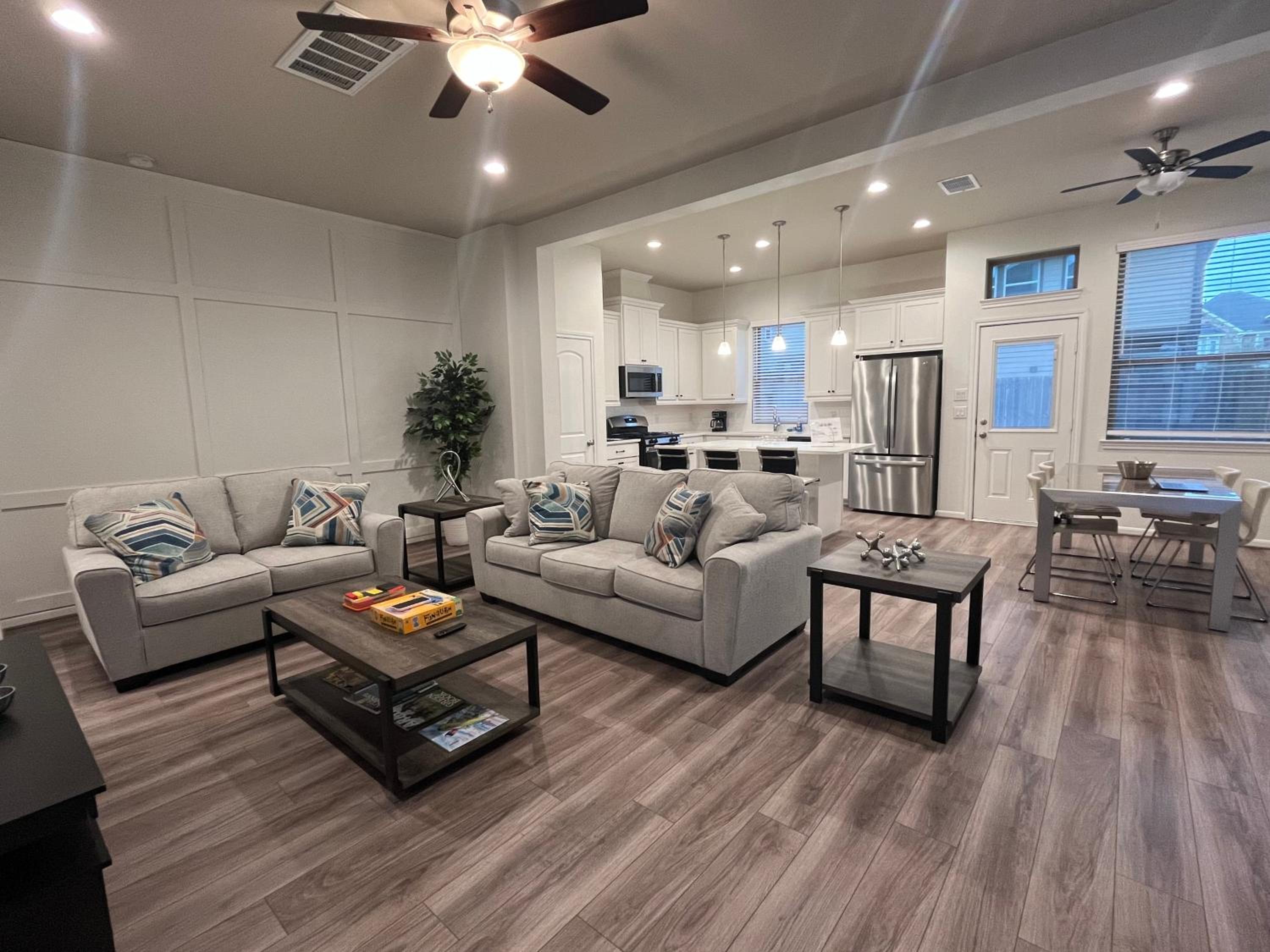 Three-Bedroom House photo 1
