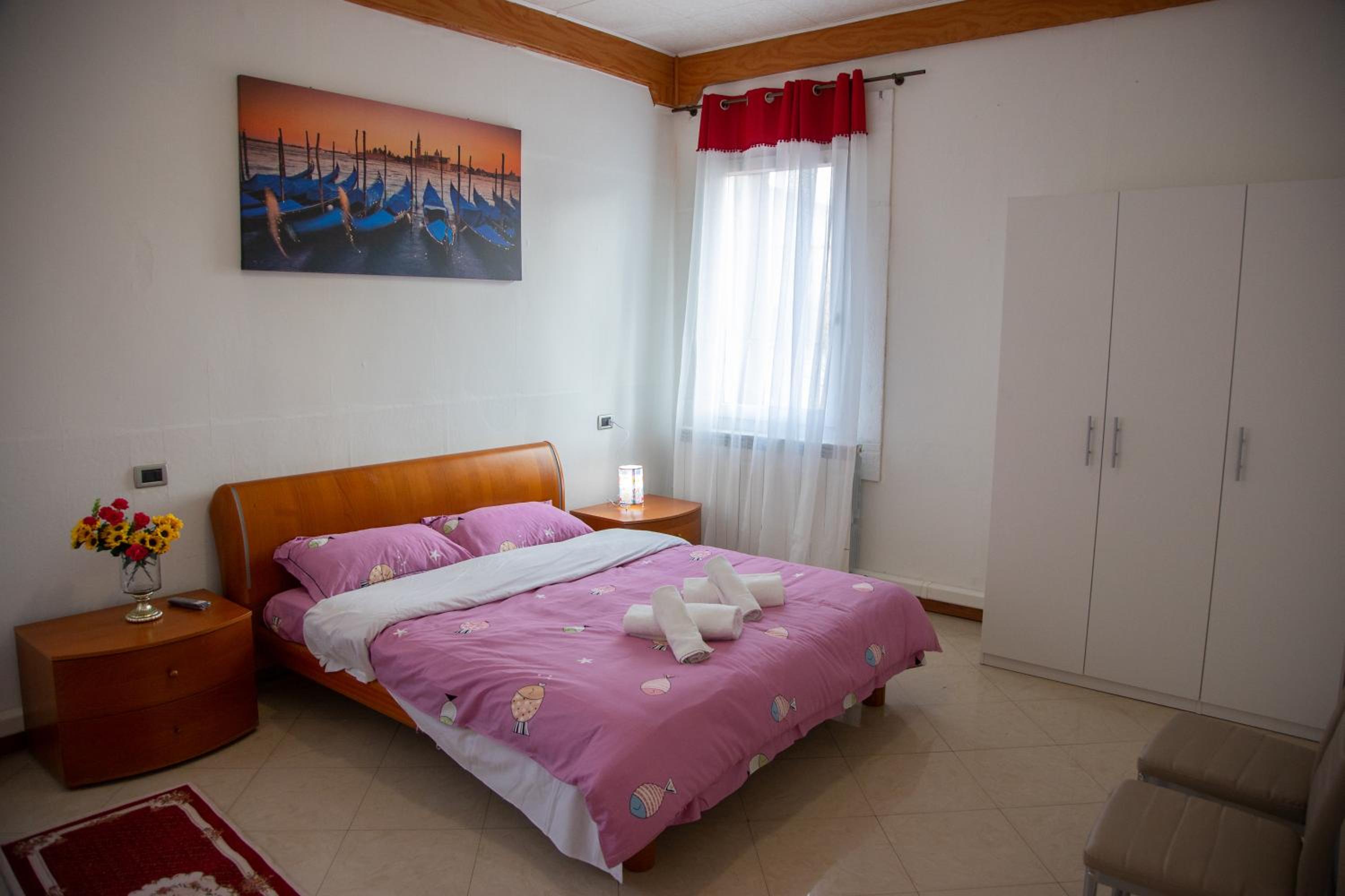Triple Room with Shared Bathroom photo 3