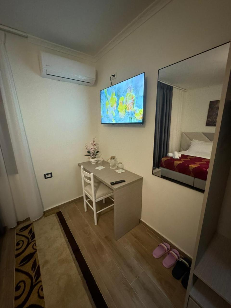 Double Room With Private Bathroom photo 1