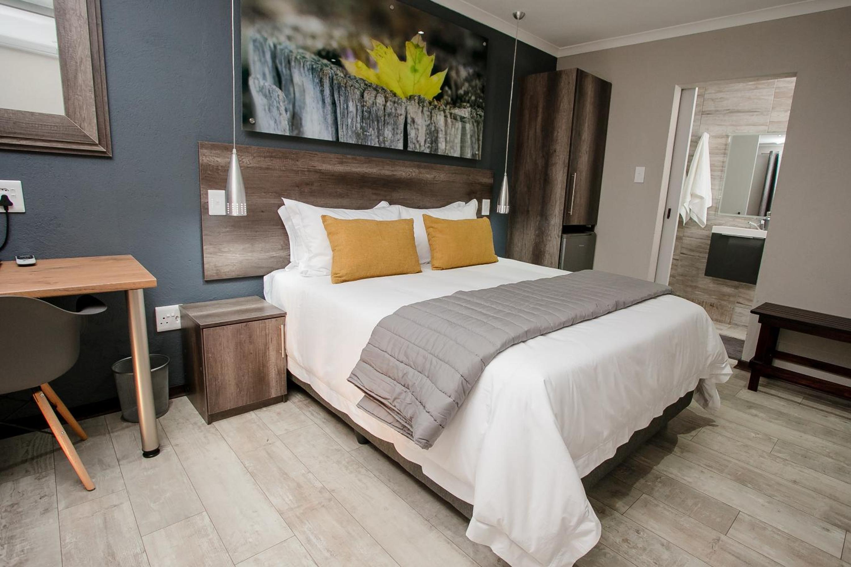 Queen Room - Photo 1