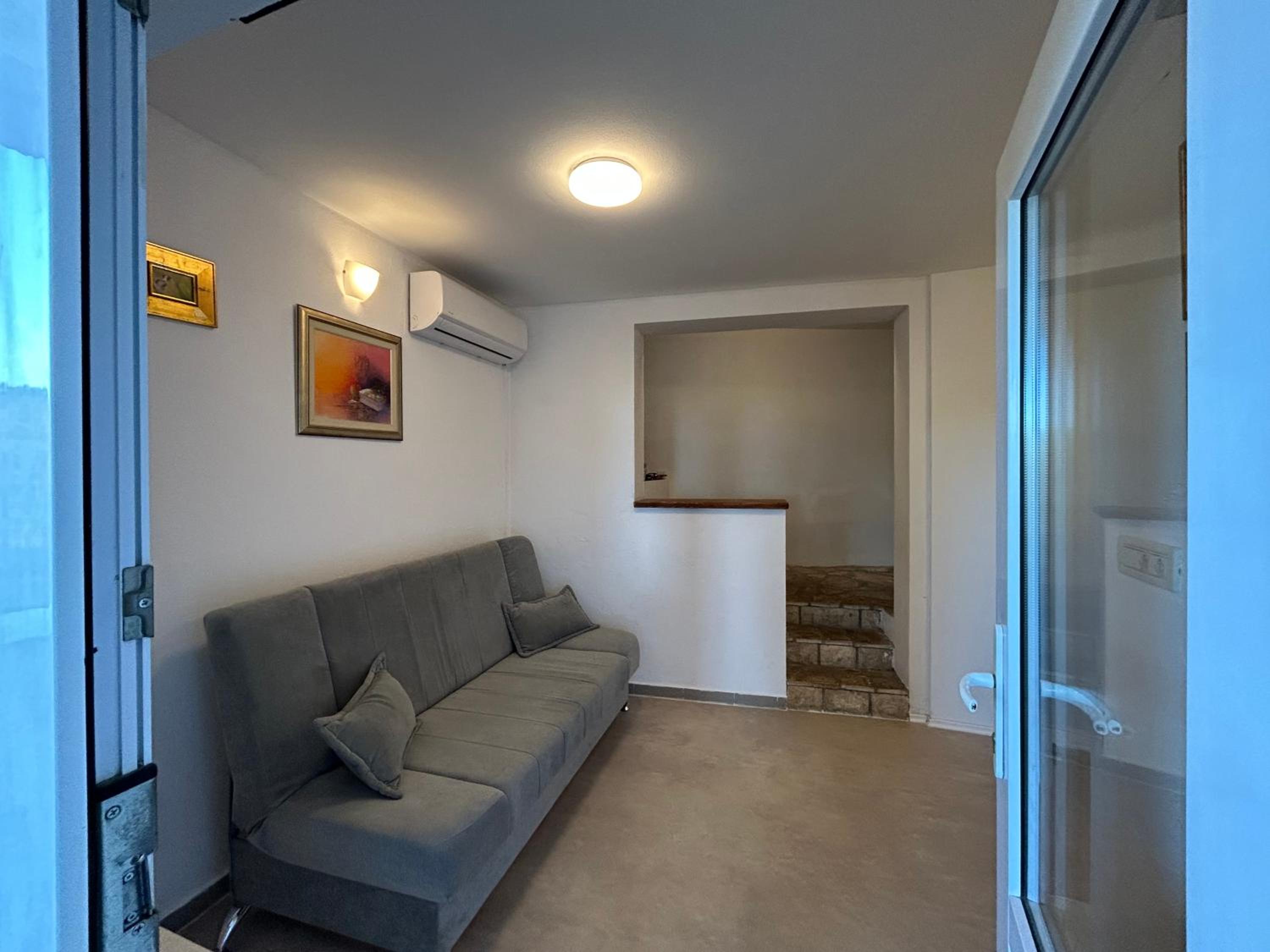 Four-Bedroom House photo 1