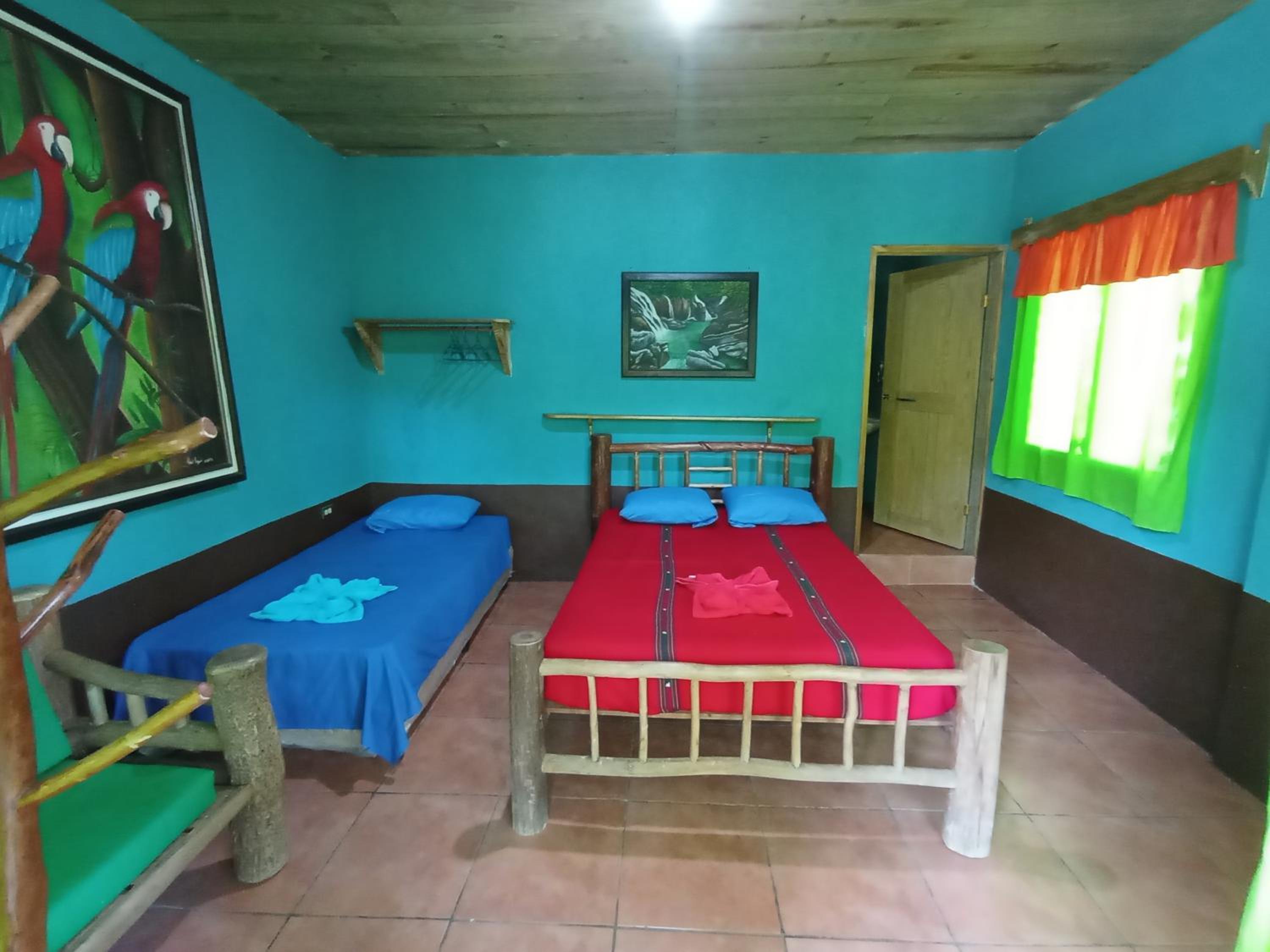 Double Room with Private Bathroom photo 1