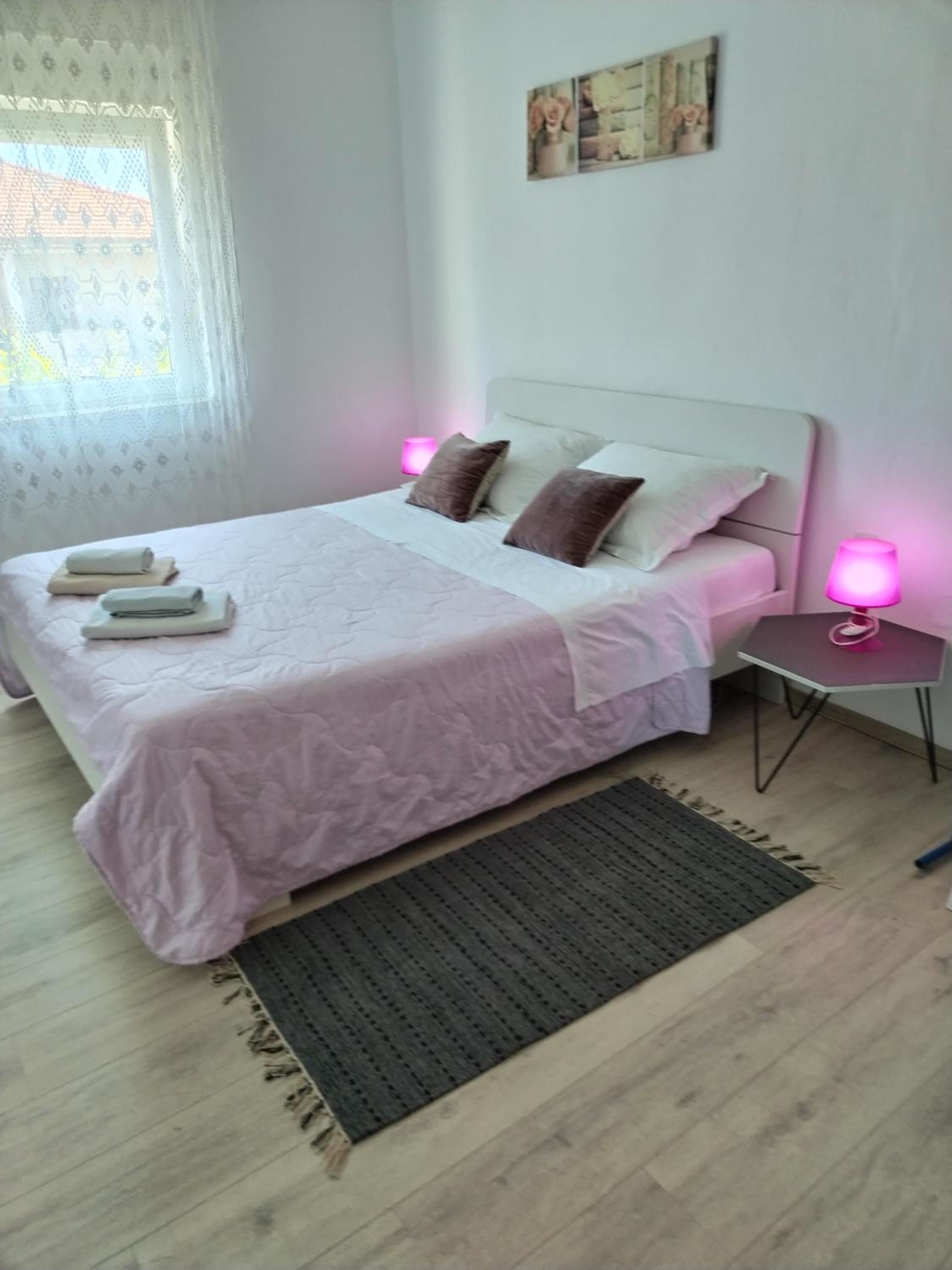 Two-Bedroom Apartment - Photo 8