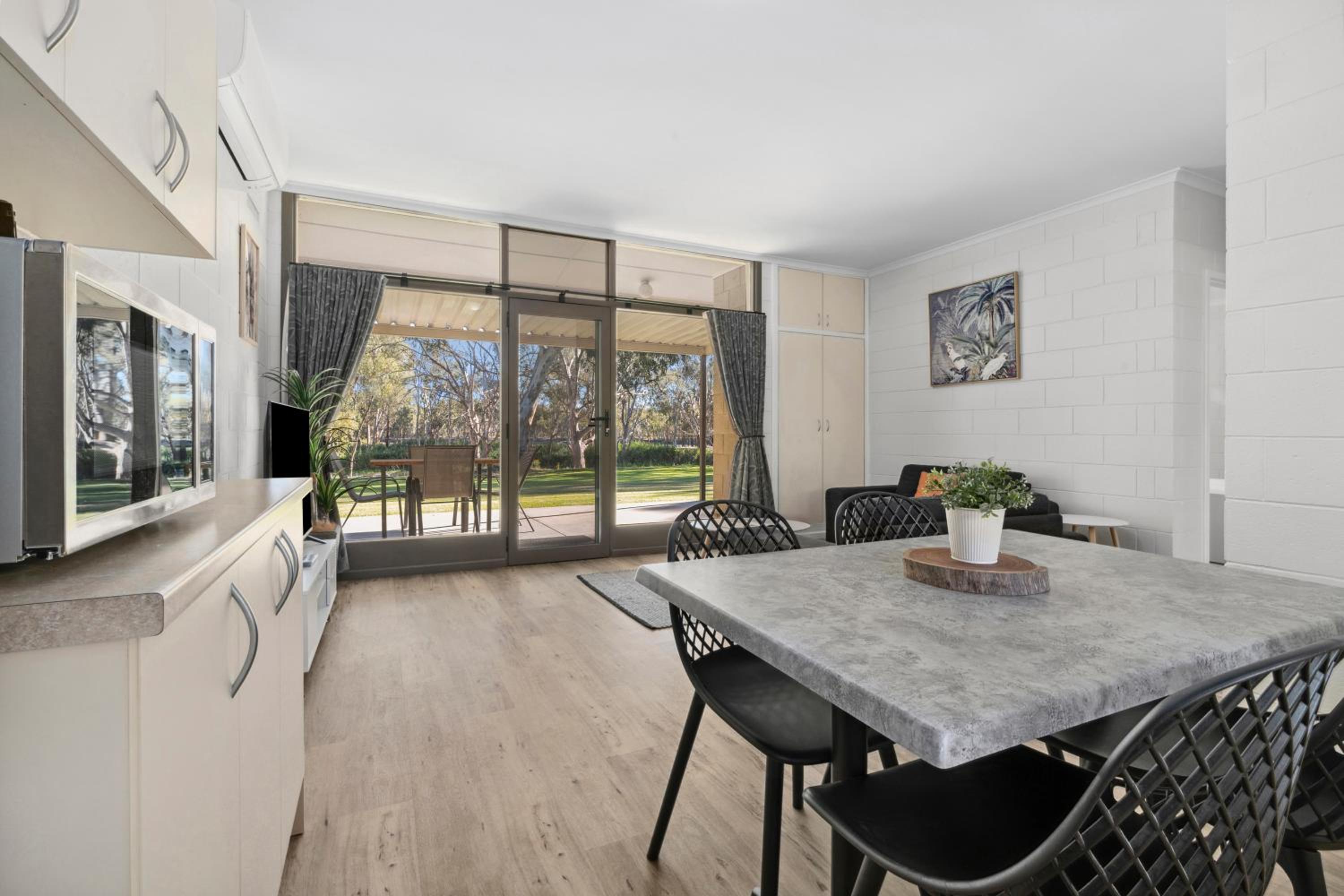 Two-Bedroom House photo 1